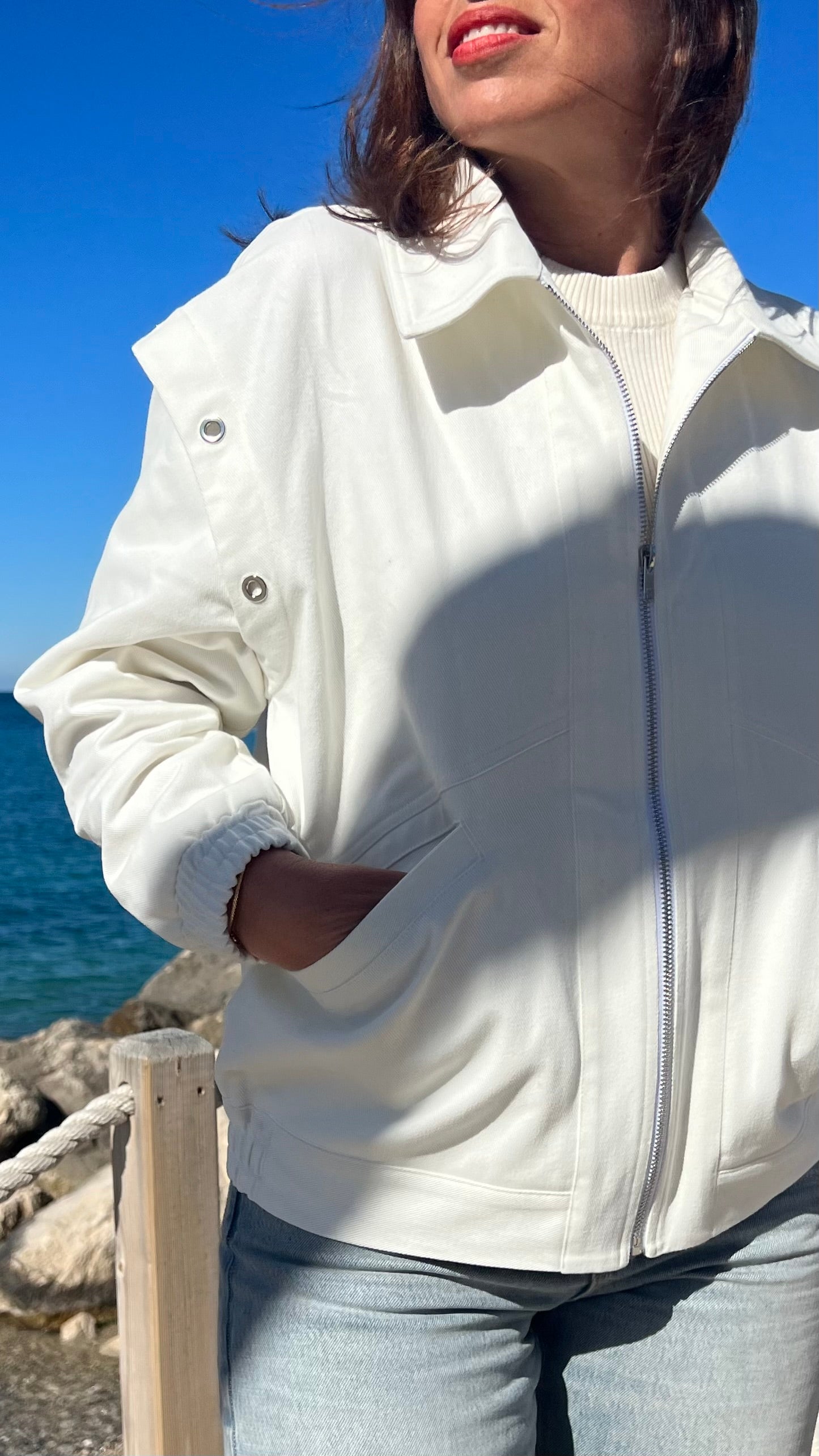 PANTRUCHE Vestes LENON blouson en denim blanc à œillets argentés coton