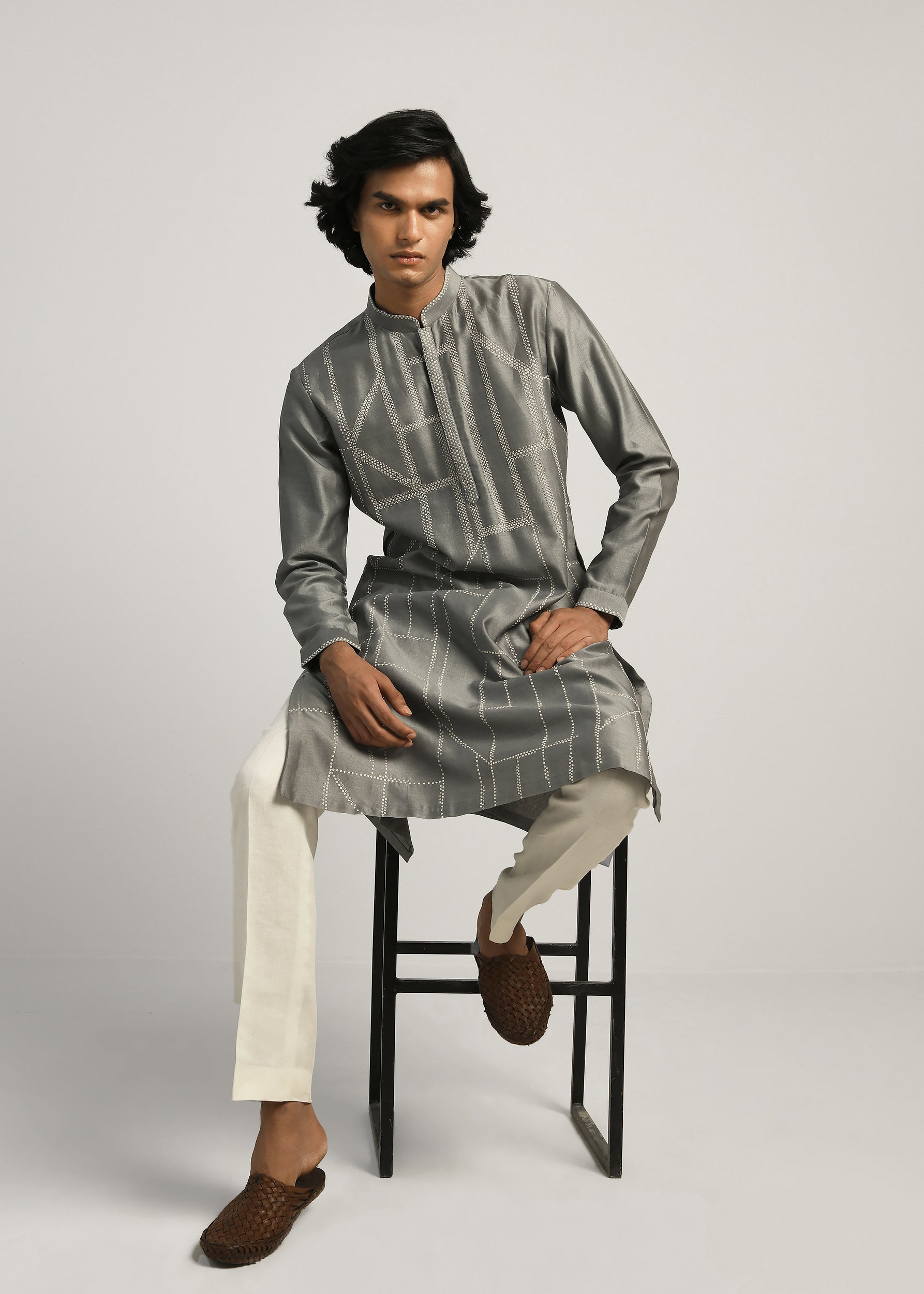 COUNTRYMADE Kurtas Fuselage Hand Emb Kurta Set kurta gris fumée Chanderi