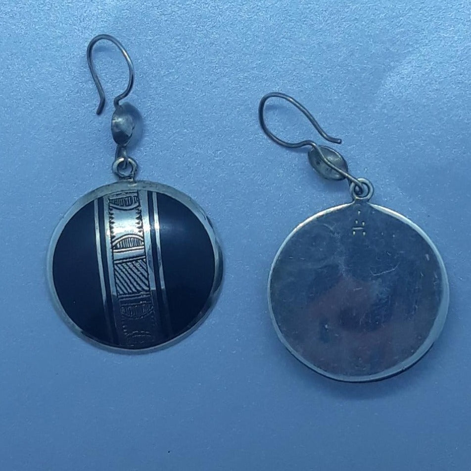 Boucles d’oreilles Touareg rondes en ébène et argent