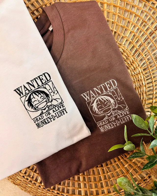 Juste Un T-shirt T-shirts Brodés Wanted t-shirt brodé coton bio