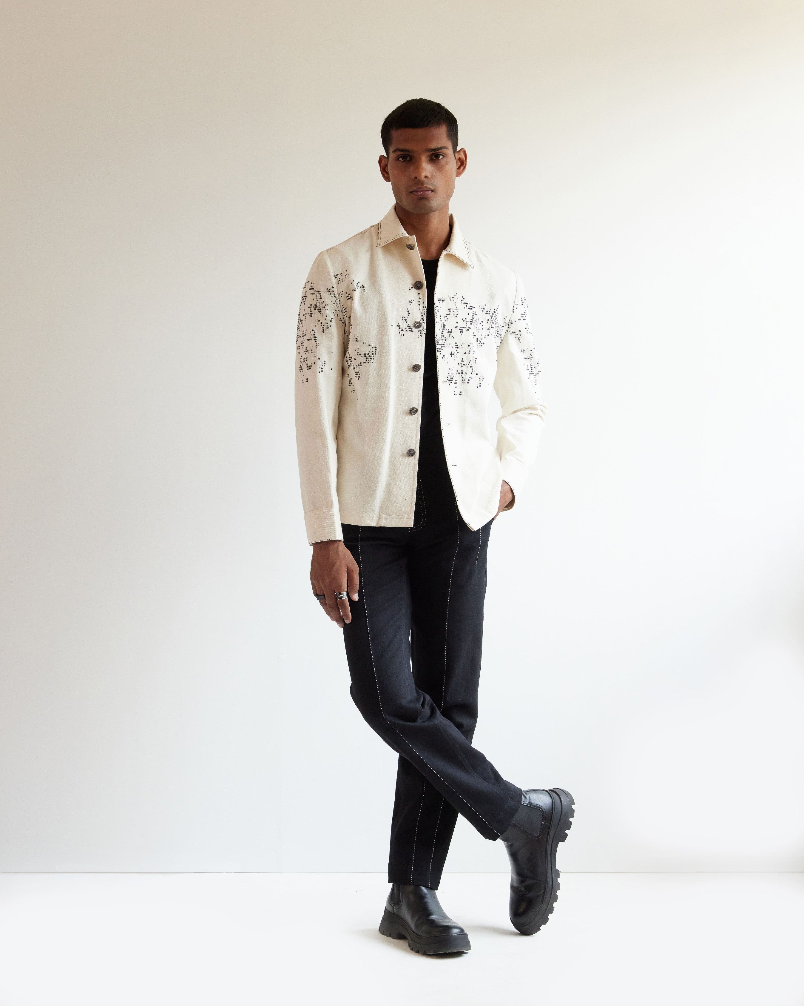 COUNTRYMADE Jackets Map Denim Jacket veste en jean écrue brodée