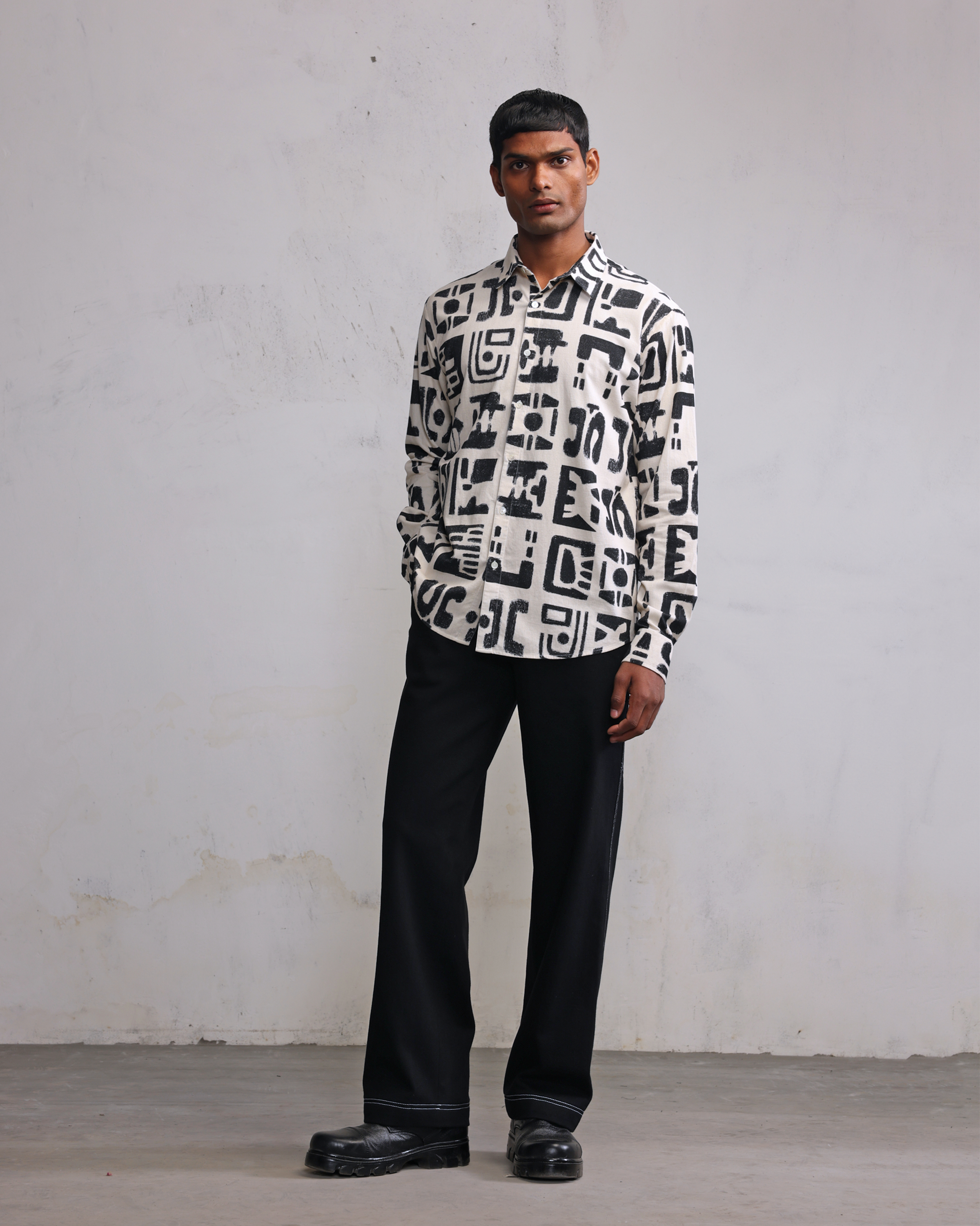 COUNTRYMADE Shirts Modern ruins chemise en velours côtelé imprimé