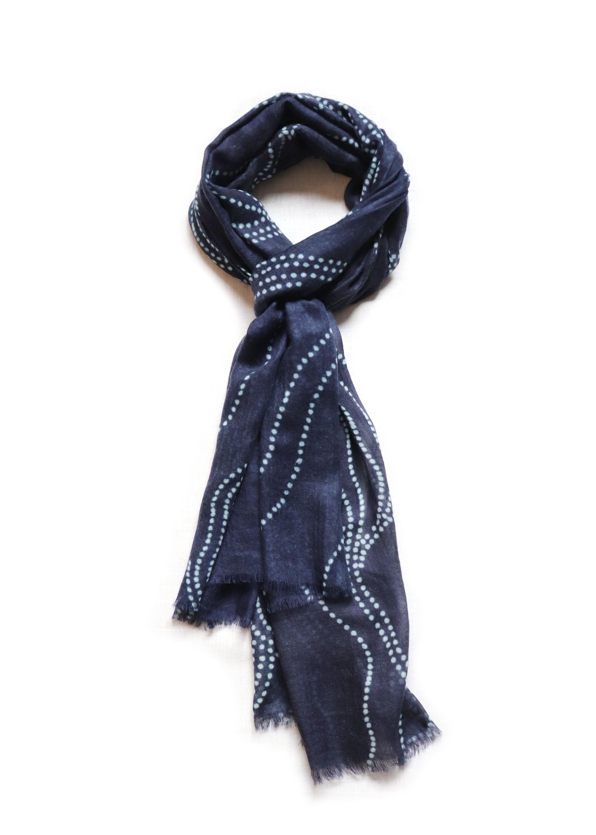 COUNTRYMADE Accessories Constellation Print Scarf écharpe marine 70 x 200 cm cachemire