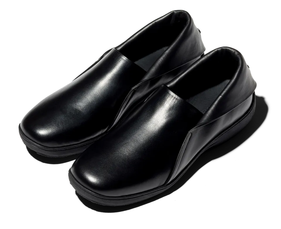 Kiko Kostadinov Shoes ISKAR Slip-on chaussures Black en cuir de veau