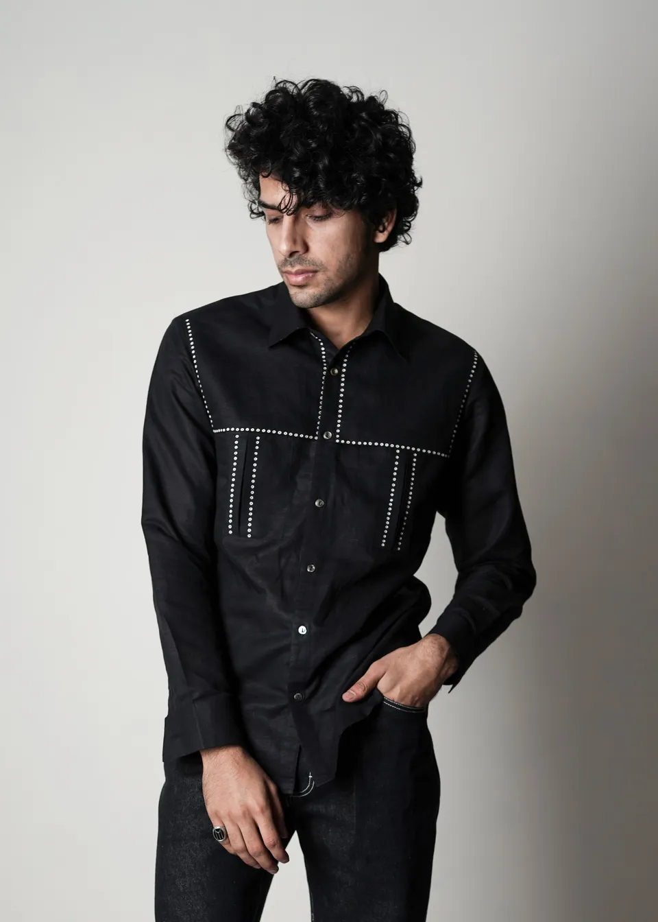 COUNTRYMADE Shirts Pocket Dots Shirt chemise noire en lin brodée