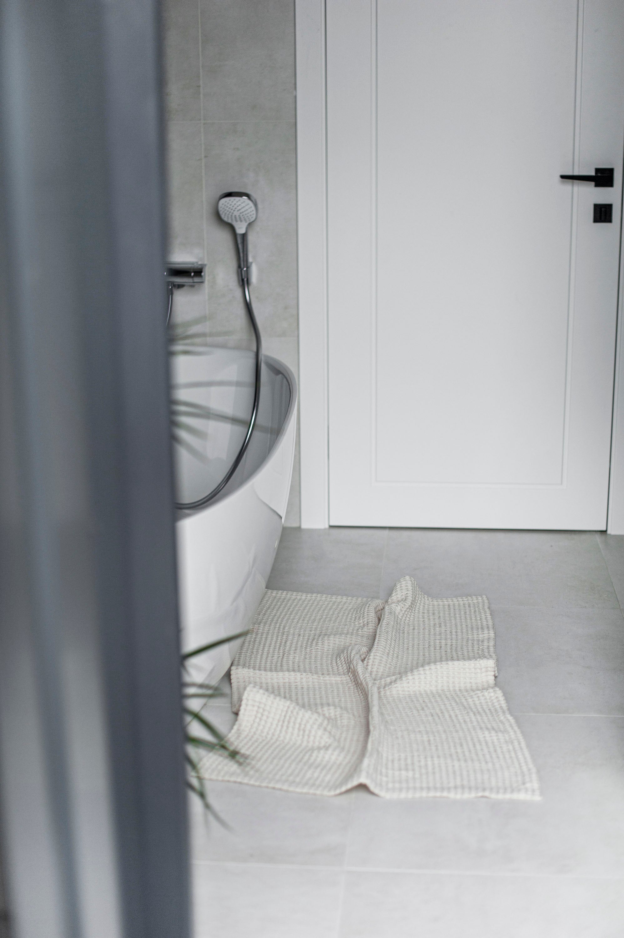 Laumė linen Home Edit tapis de bain gaufré lin coton bleu ciel petit