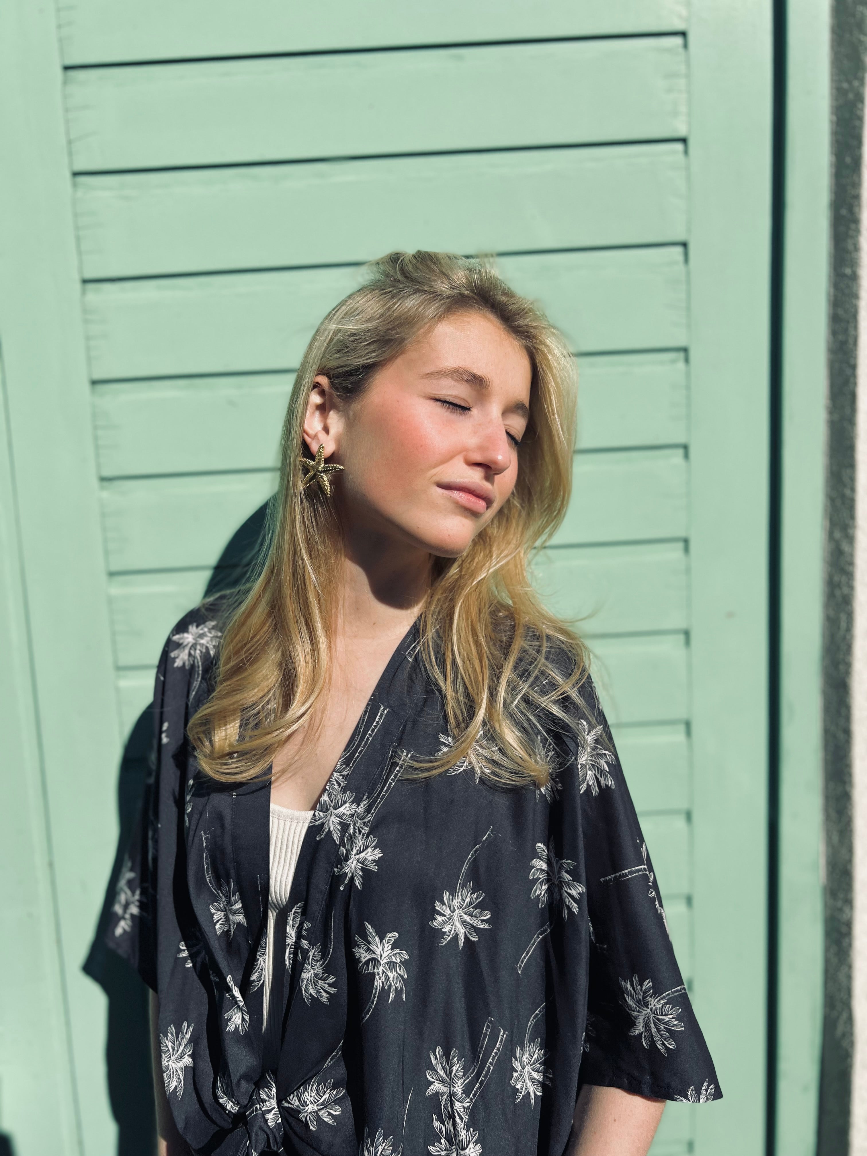 PANTRUCHE Boucles d'oreilles Etoile LUZ dorées en acier inoxydable