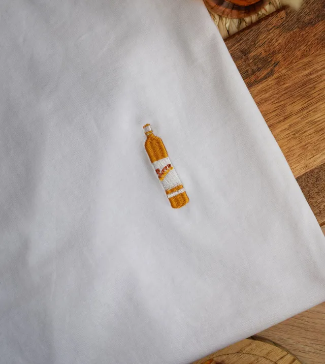 Juste Un T-shirt T-shirts Brodés Suze t-shirt brodé blanc coton bio