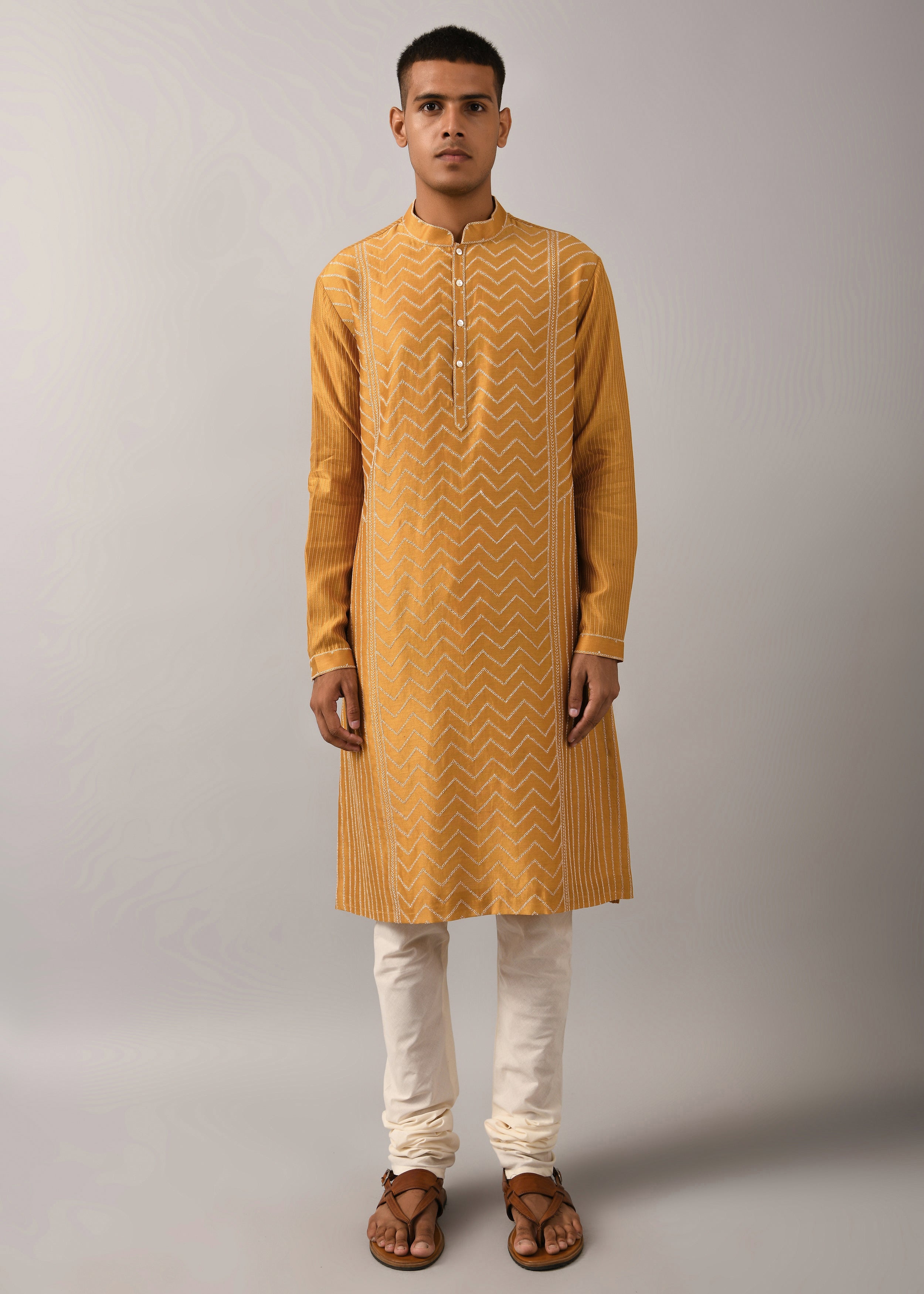 COUNTRYMADE Kurtas Chevron Hand Embroidered Kurta Set ensemble chanderi moutarde