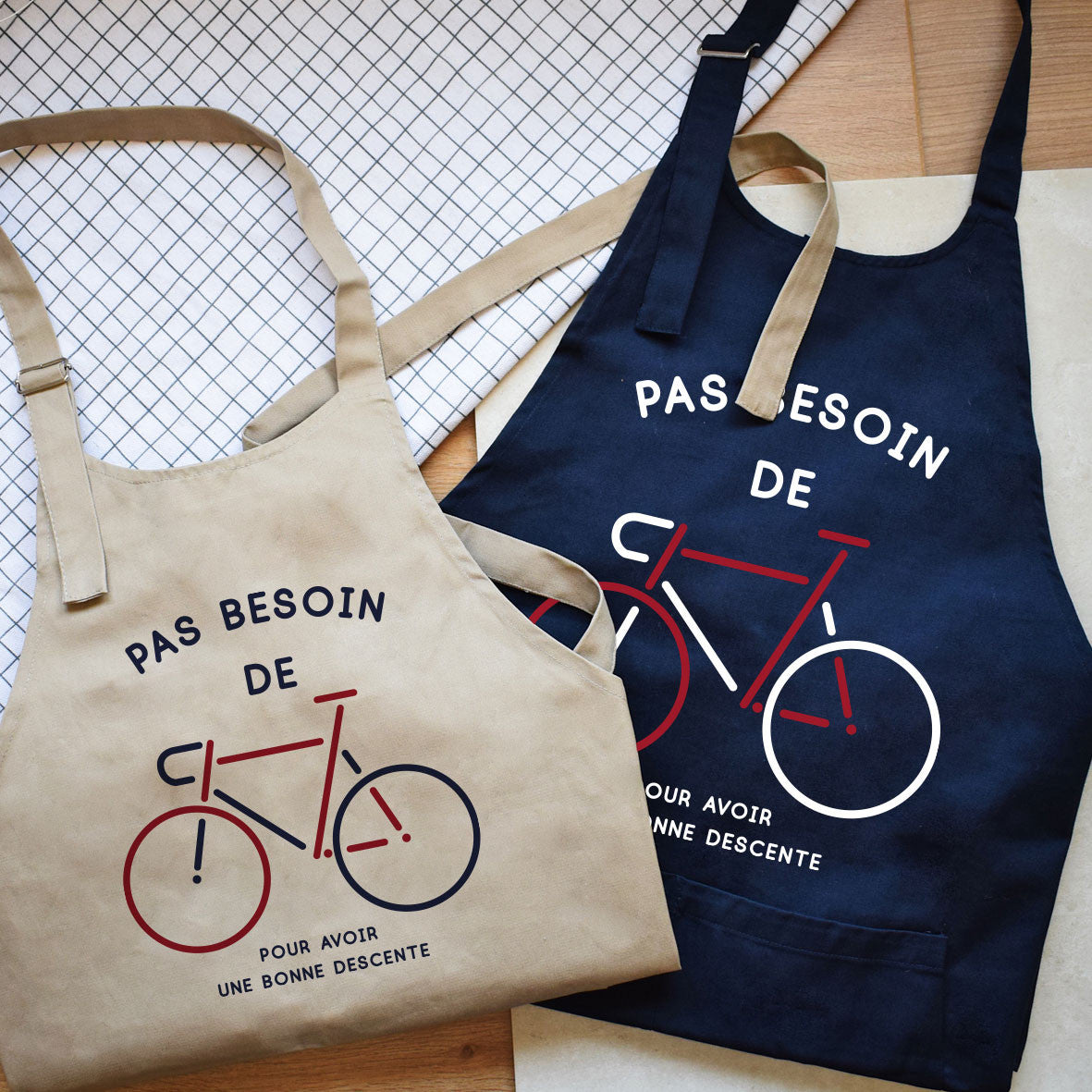 Juste Un T-shirt Pas besoin de vélo tablier bleu marine humour