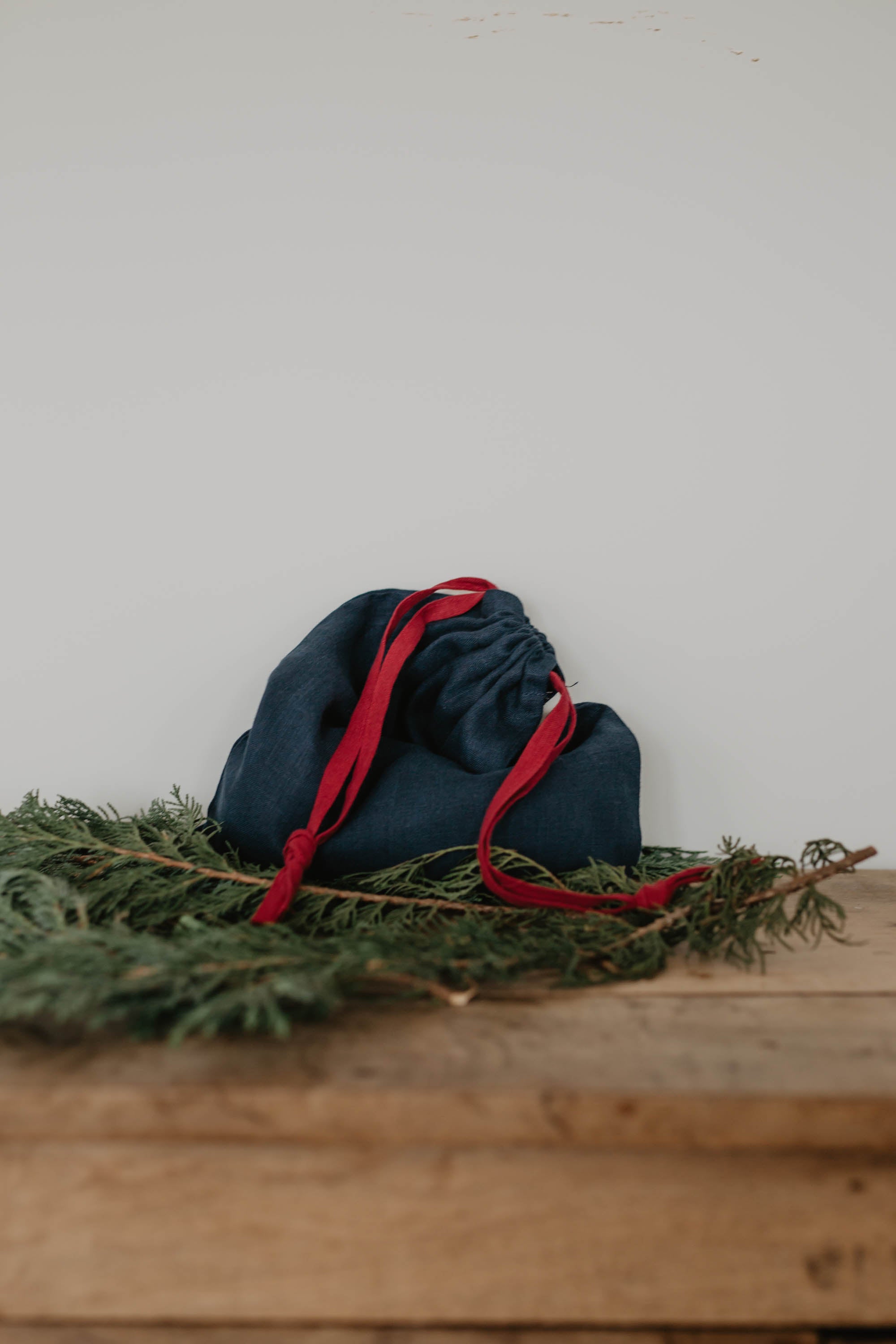 Laumė linen Christmas Linen sac de Noël en lin rouge baie lien vert 25 × 25 cm