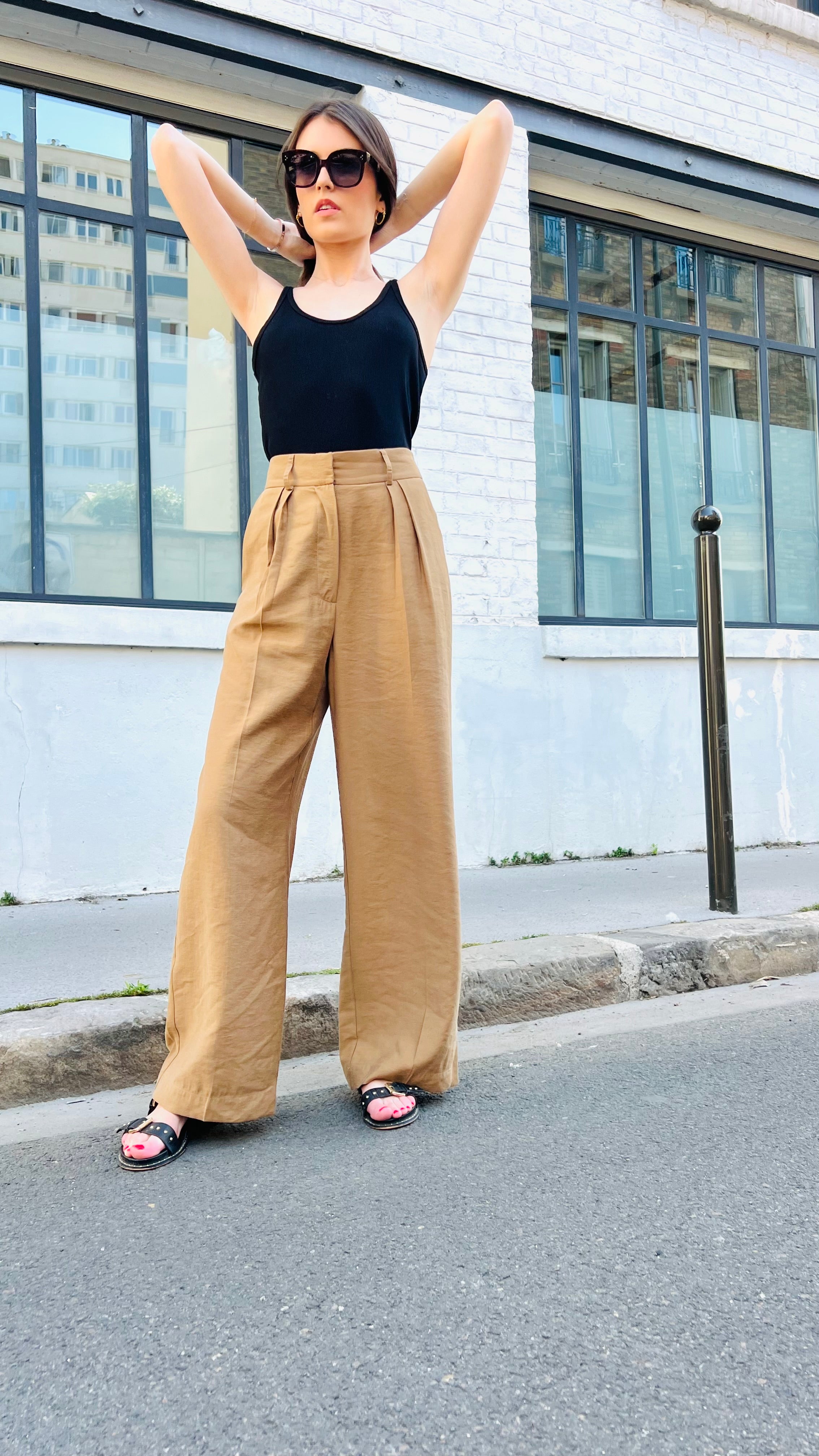 PANTRUCHE Pantalons ELVIS pantalon ocre droit large en viscose