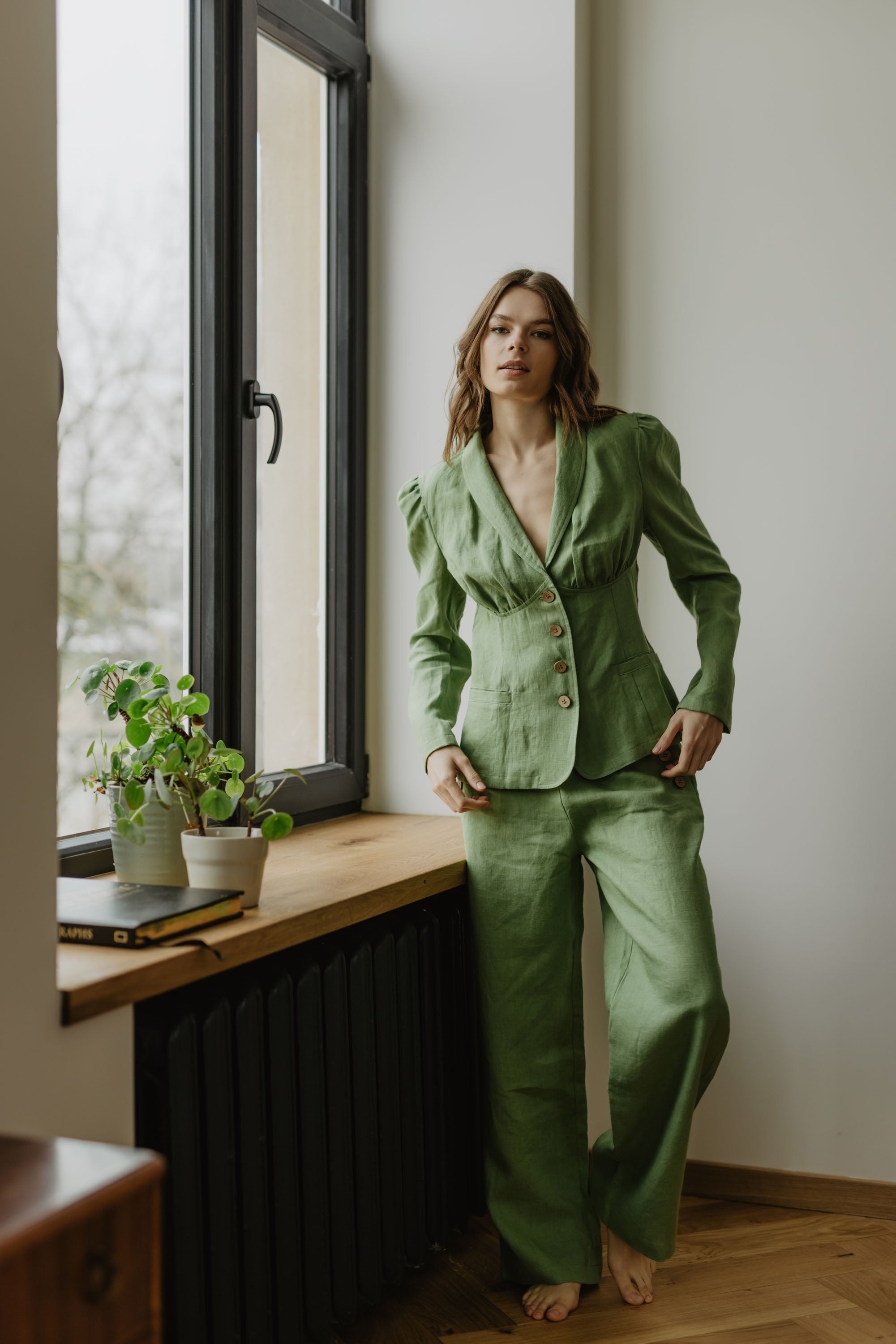 Laumė linen Linen Jackets Neringa blazer en lin vert forêt