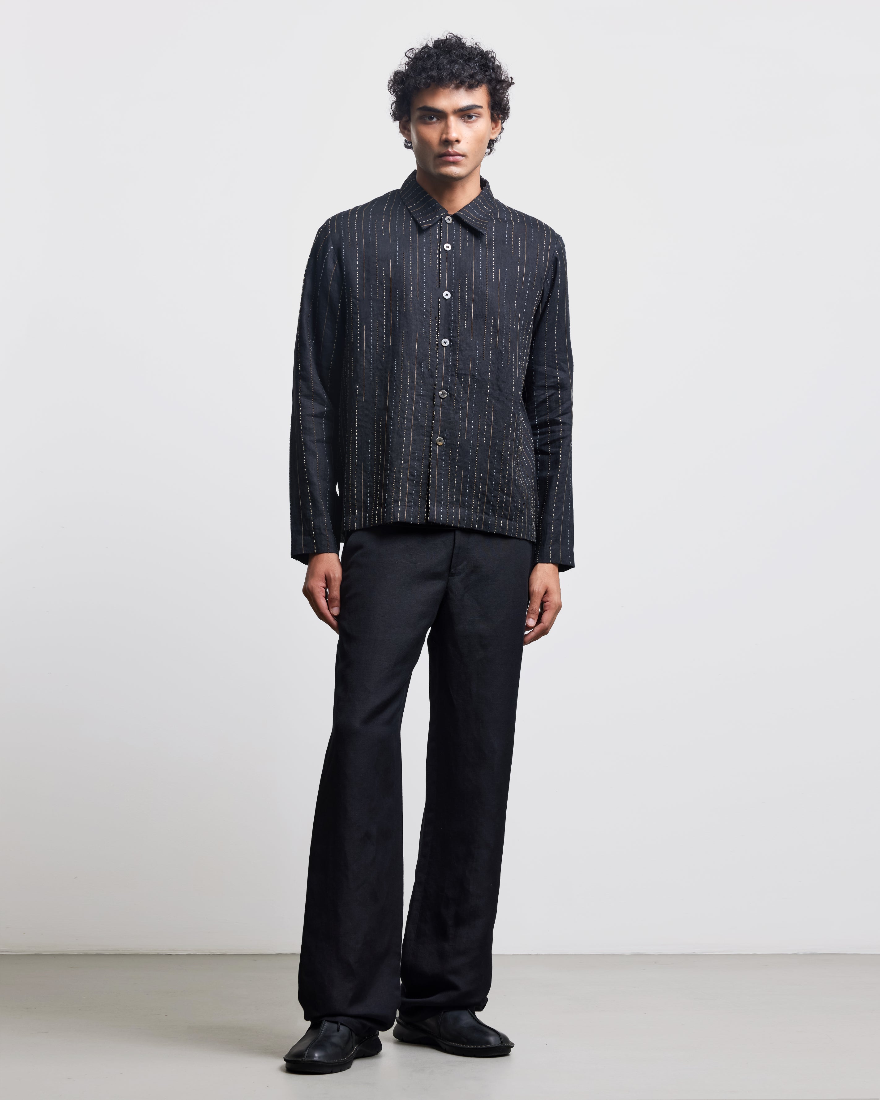 COUNTRYMADE Shirts THREE LINE STITCH OVERSHIRT surchemise noir en lin brodé