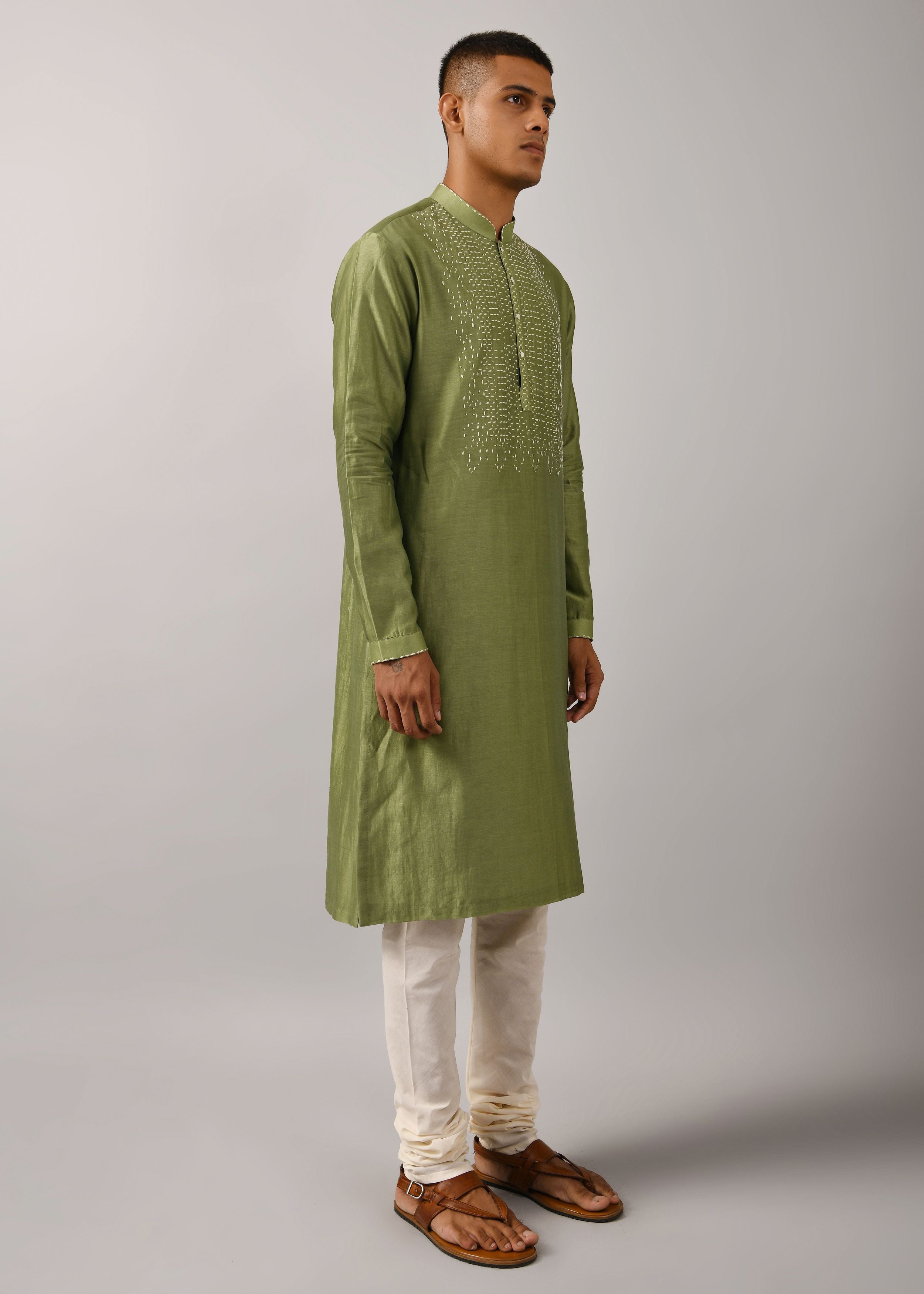 COUNTRYMADE Kurtas Morse Code Yoke Kurta Set kurta vert sauge 2 pièces brodé