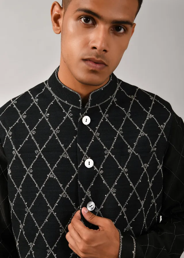COUNTRYMADE Nehru Jackets Diamond Embroidered Bundi veste noire L