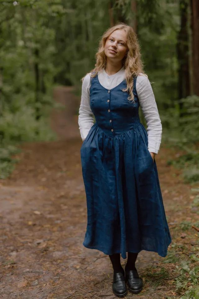 Laumė linen Linen Dresses Enola robe en lin bleu profond