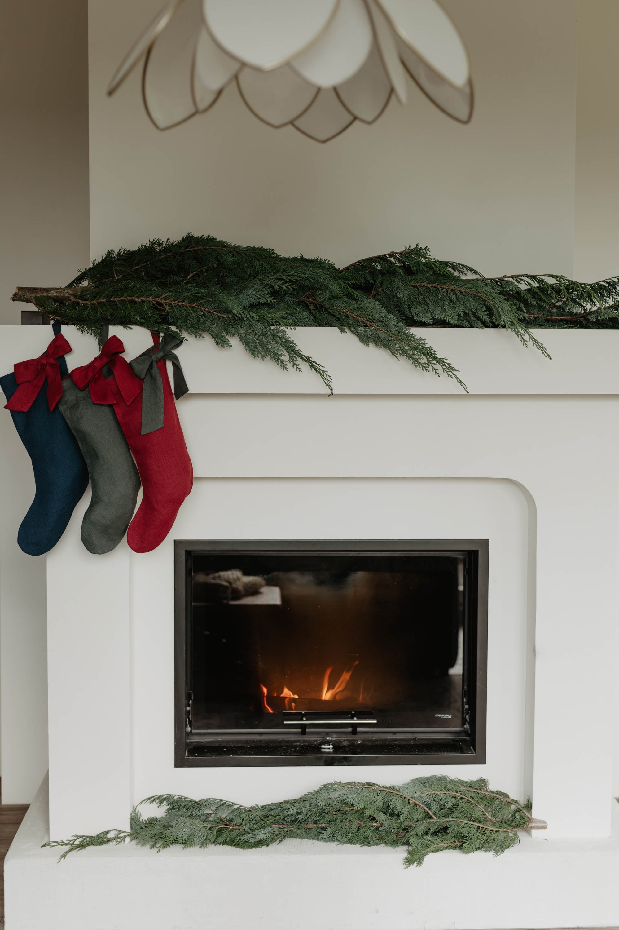 Laumė linen Christmas Linen chaussette de Noël avec nœud vert forêt