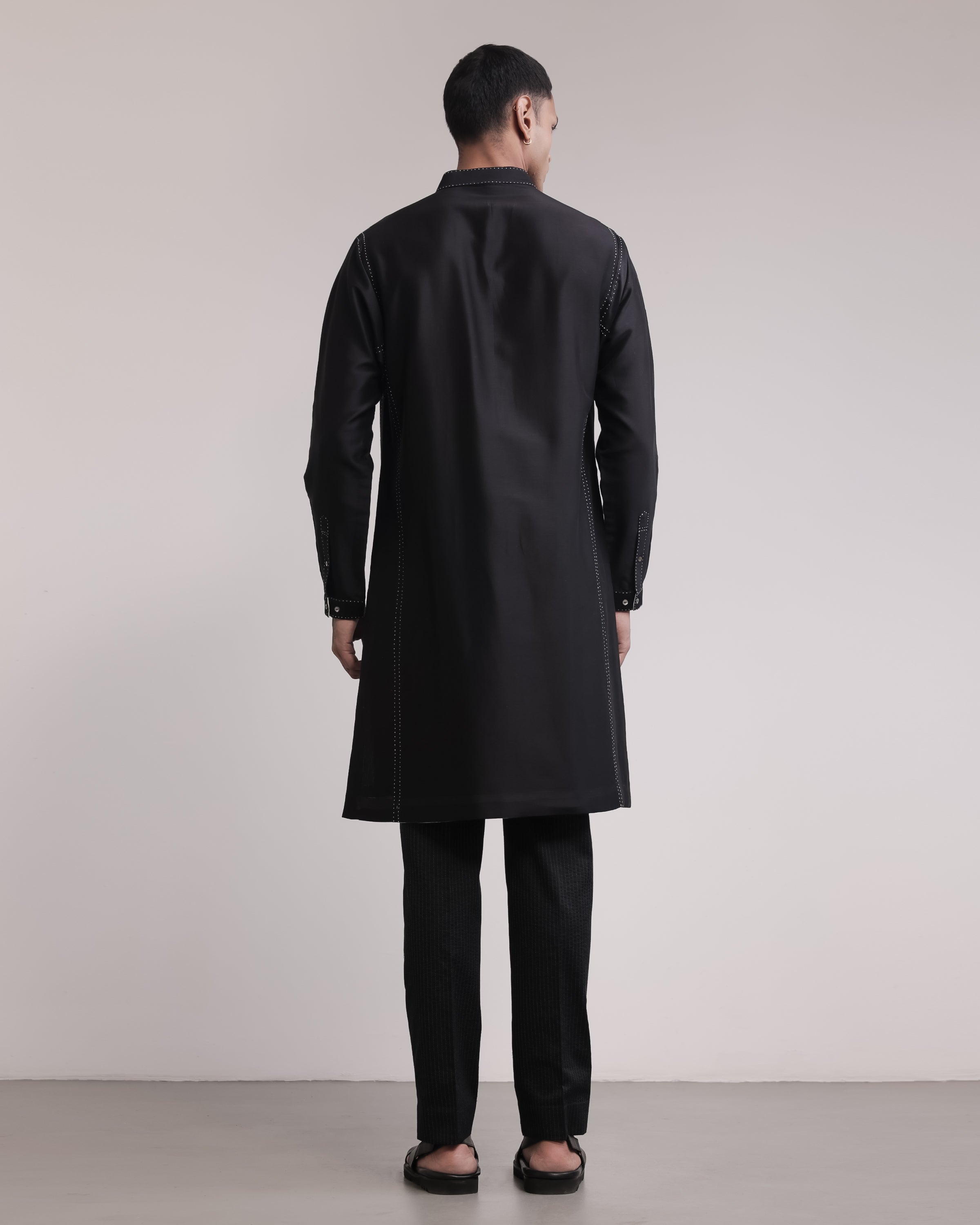 COUNTRYMADE Kurtas Classic Panelled Kurta Set ensemble kurta en soie Chanderi