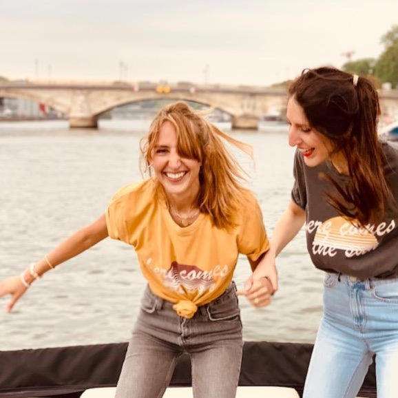 PANTRUCHE T-shirts Here comes the sun T-shirt curry coton bio
