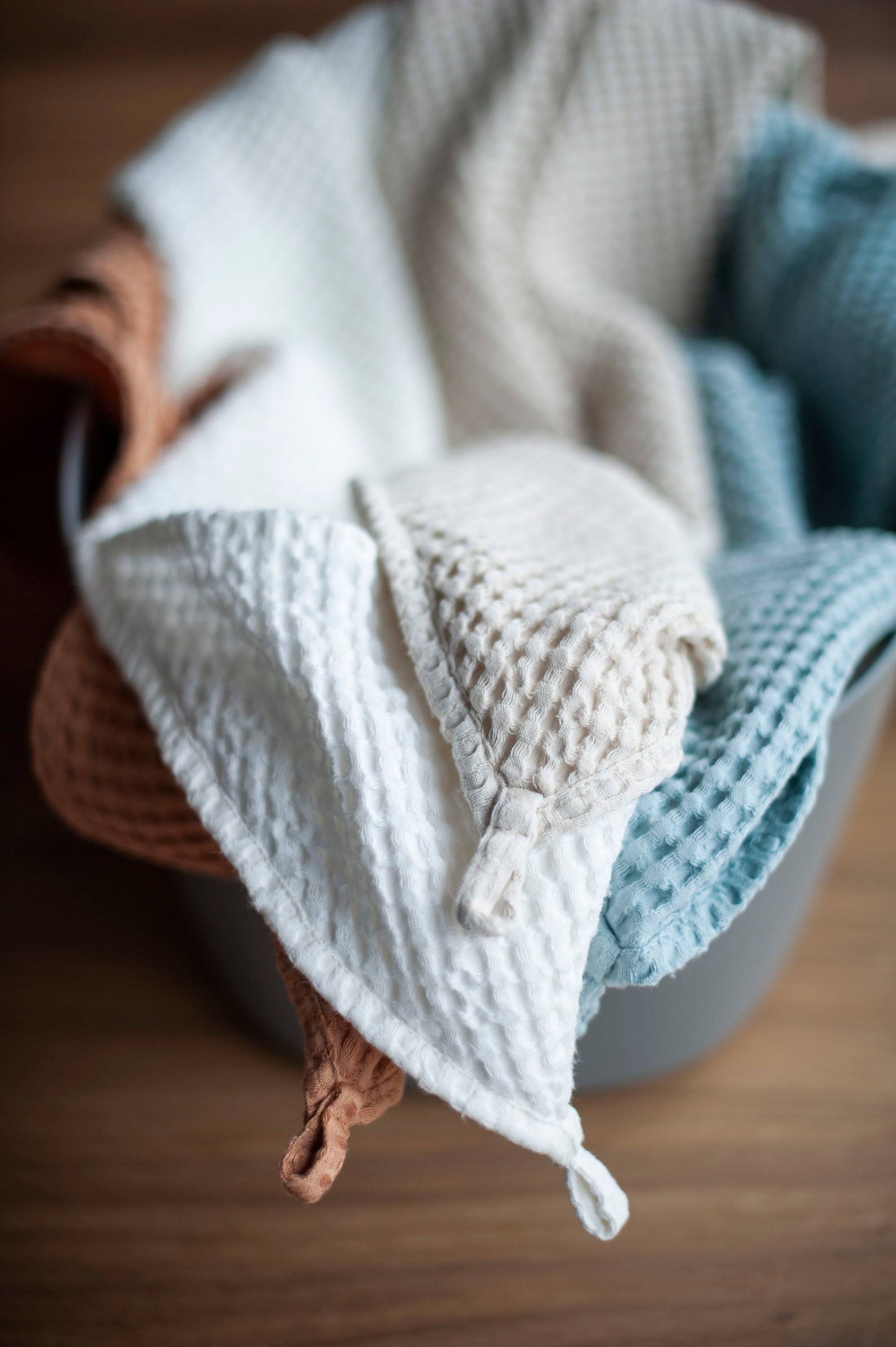 Laumė linen Baby and Kids Serviette à capuche bébé et tout-petit bleu ciel
