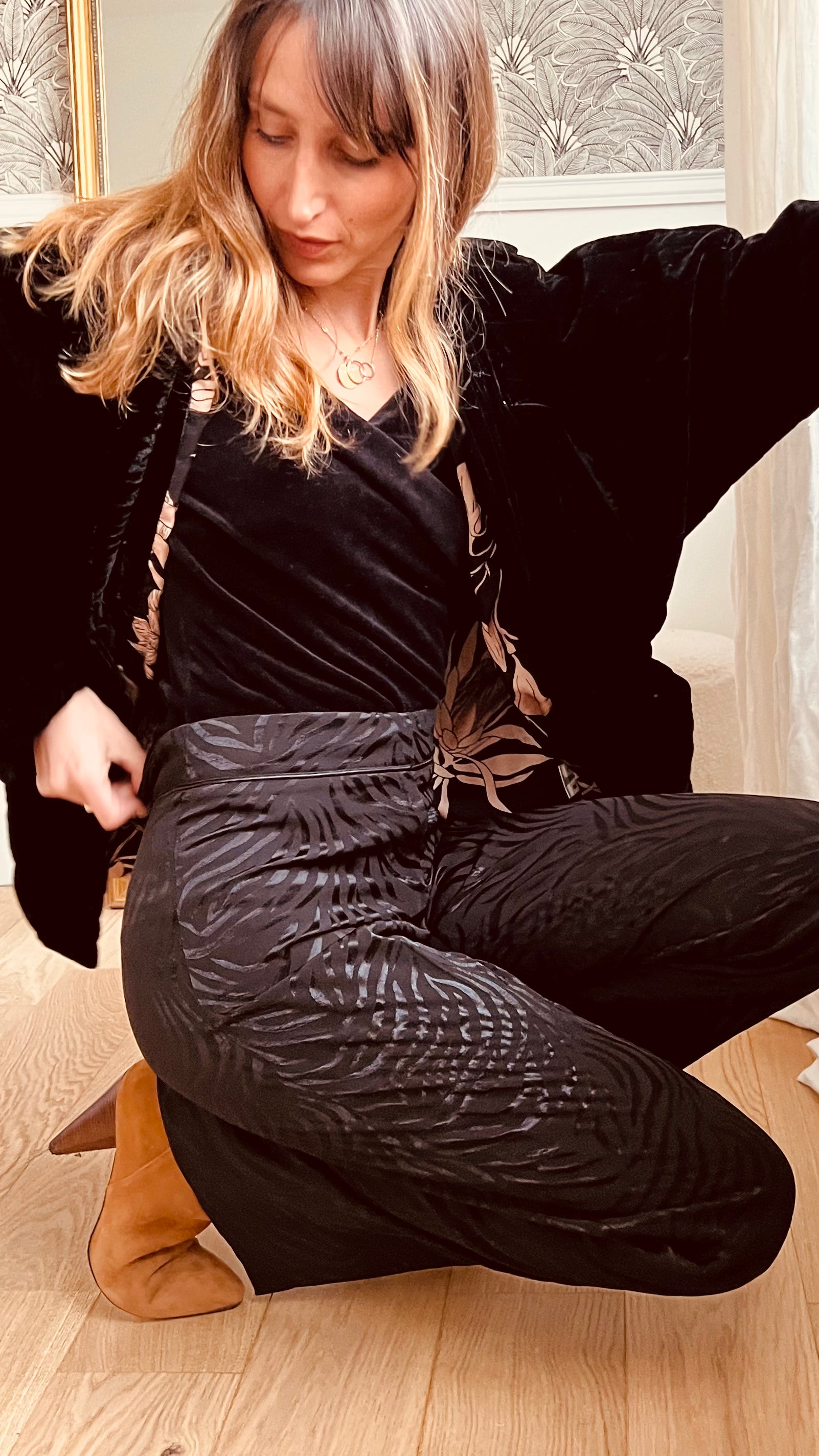 PANTRUCHE Pantalons Pantalon SWING noir zébra pantalon viscose