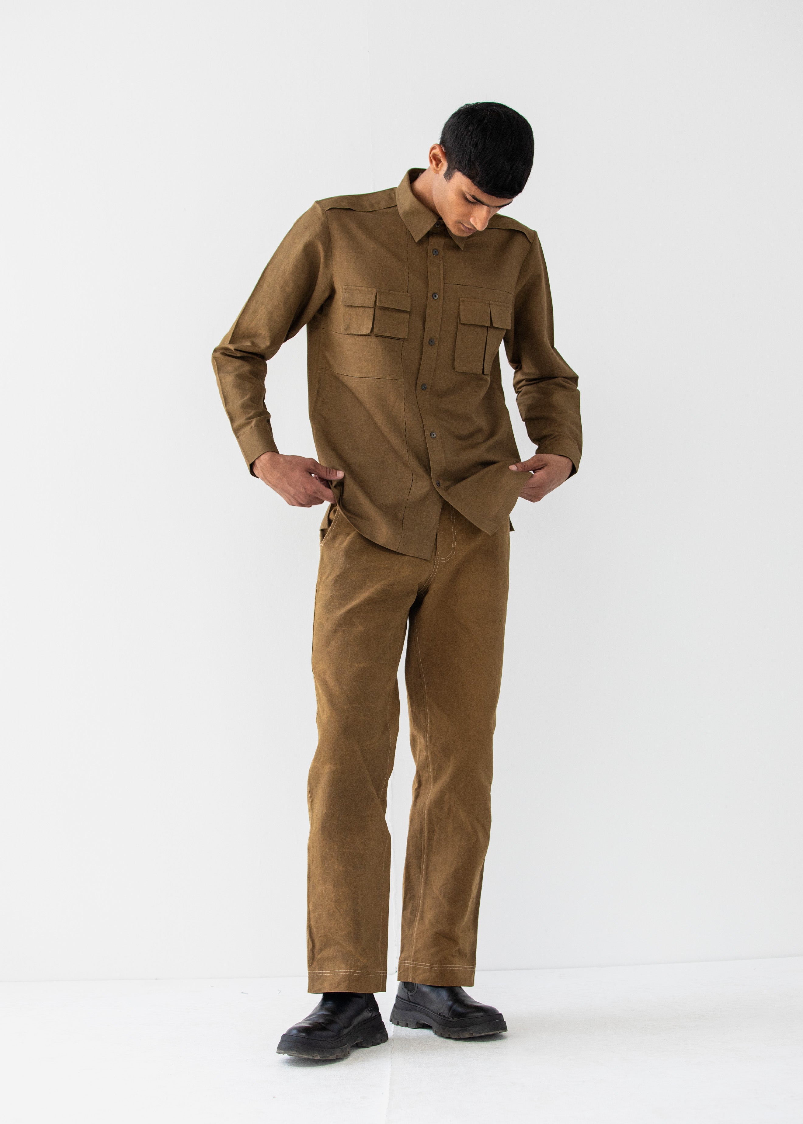 COUNTRYMADE Shirts NO MAN'S LAND WORKWEAR POCKET SHIRT marron en lin