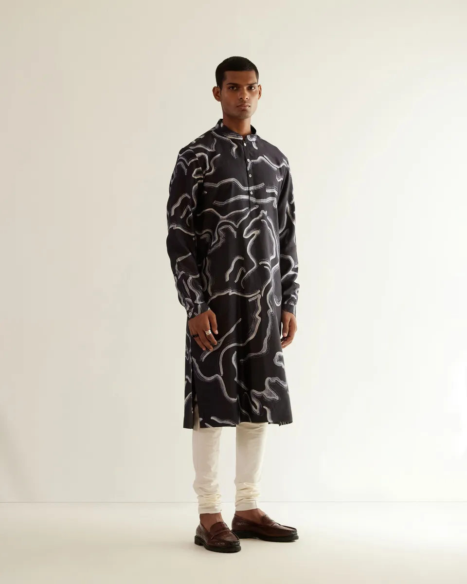COUNTRYMADE Kurtas Desert Print Silk Kurta kurta navy en soie