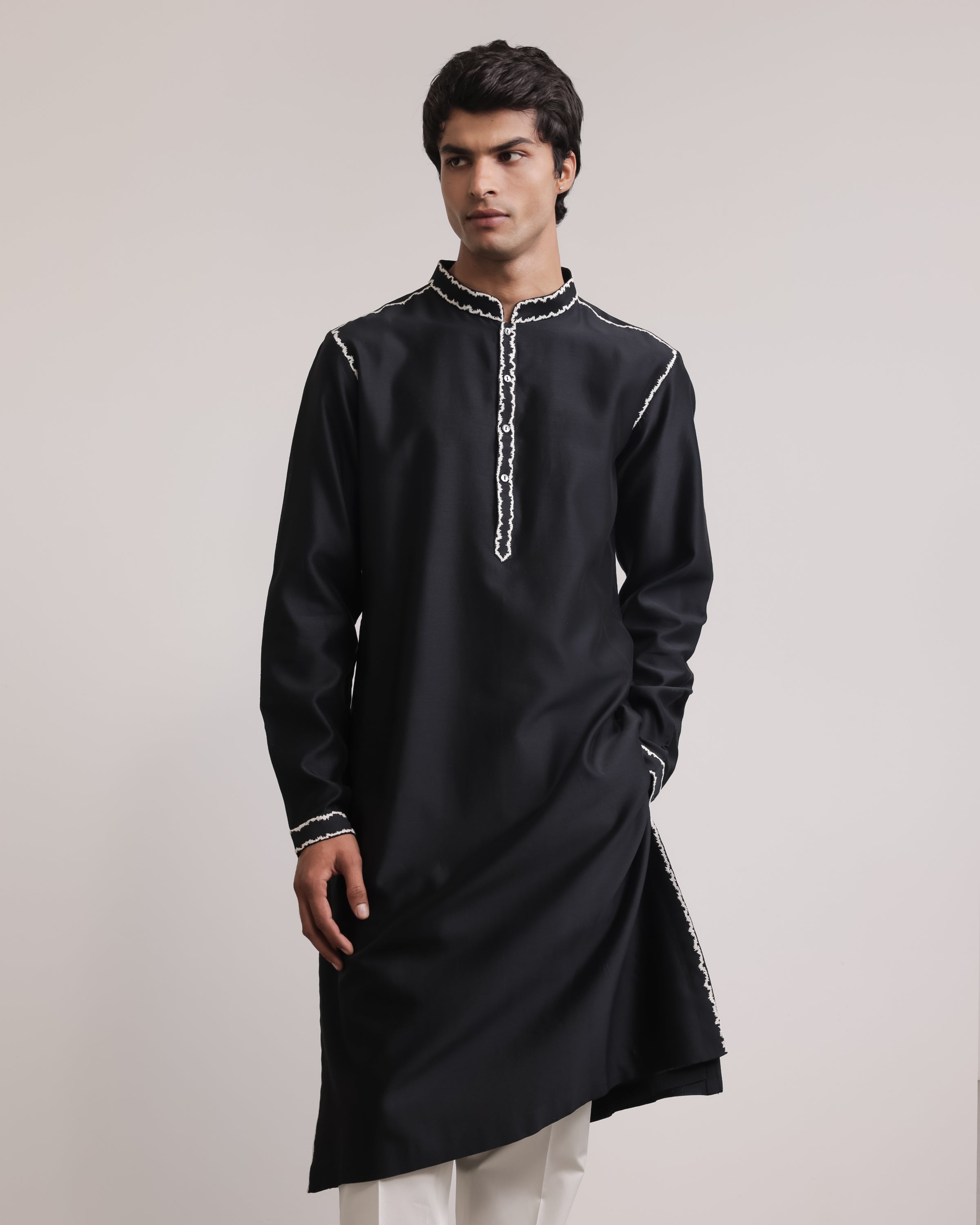 COUNTRYMADE Kurtas Fractured Lines Kurta Set ensemble kurta soie brodée