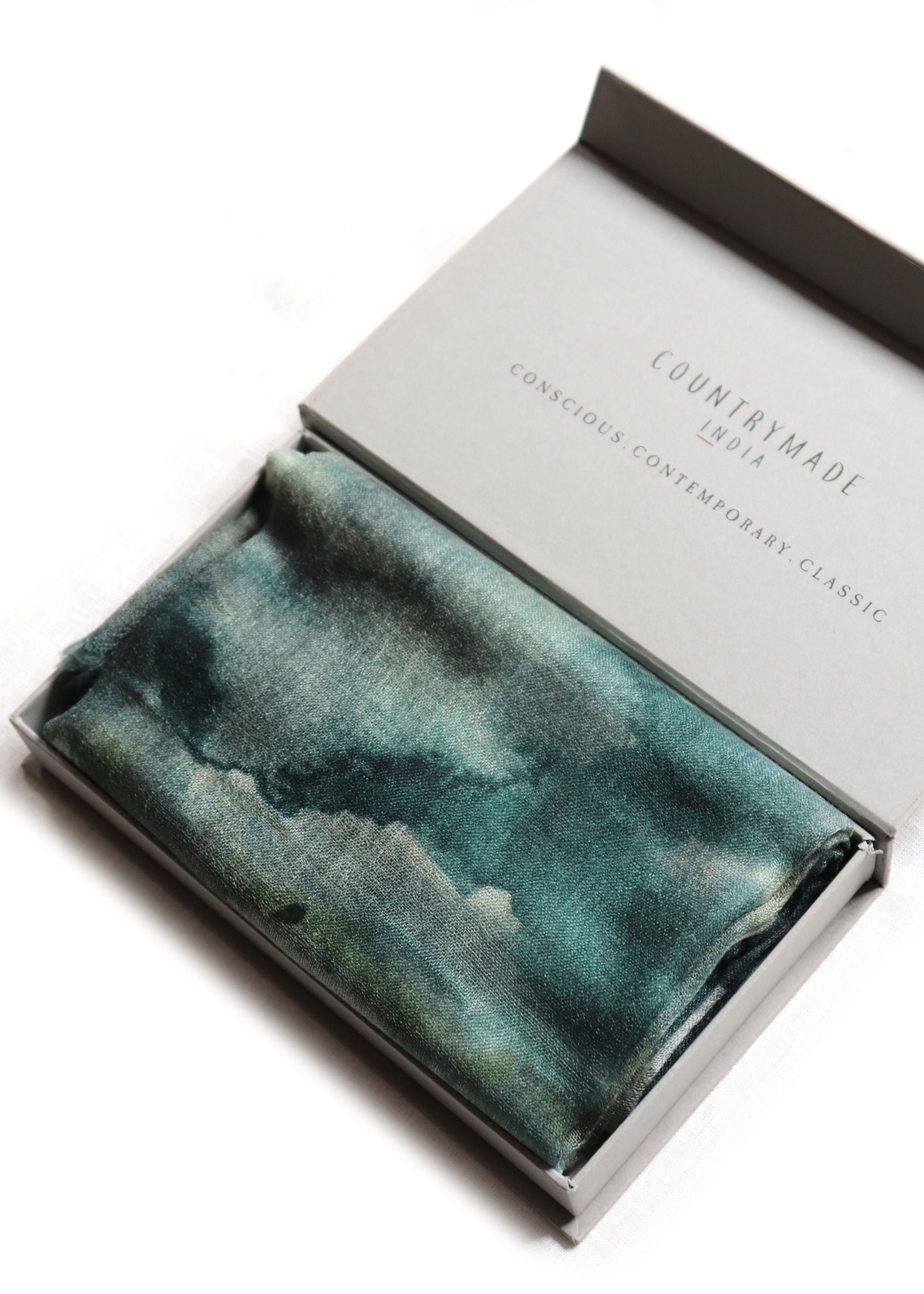 COUNTRYMADE Accessories Camouflaged clouds scarf écharpe laine cachemire 70 x 200 cm