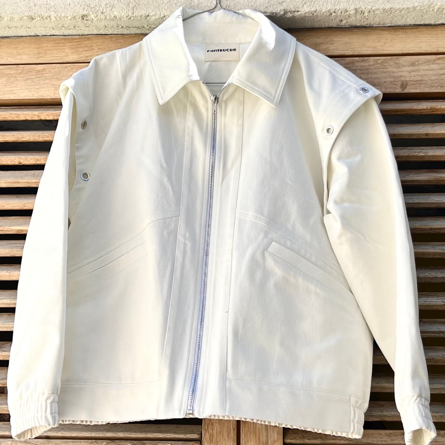 PANTRUCHE Vestes LENON blouson en denim blanc à œillets argentés coton