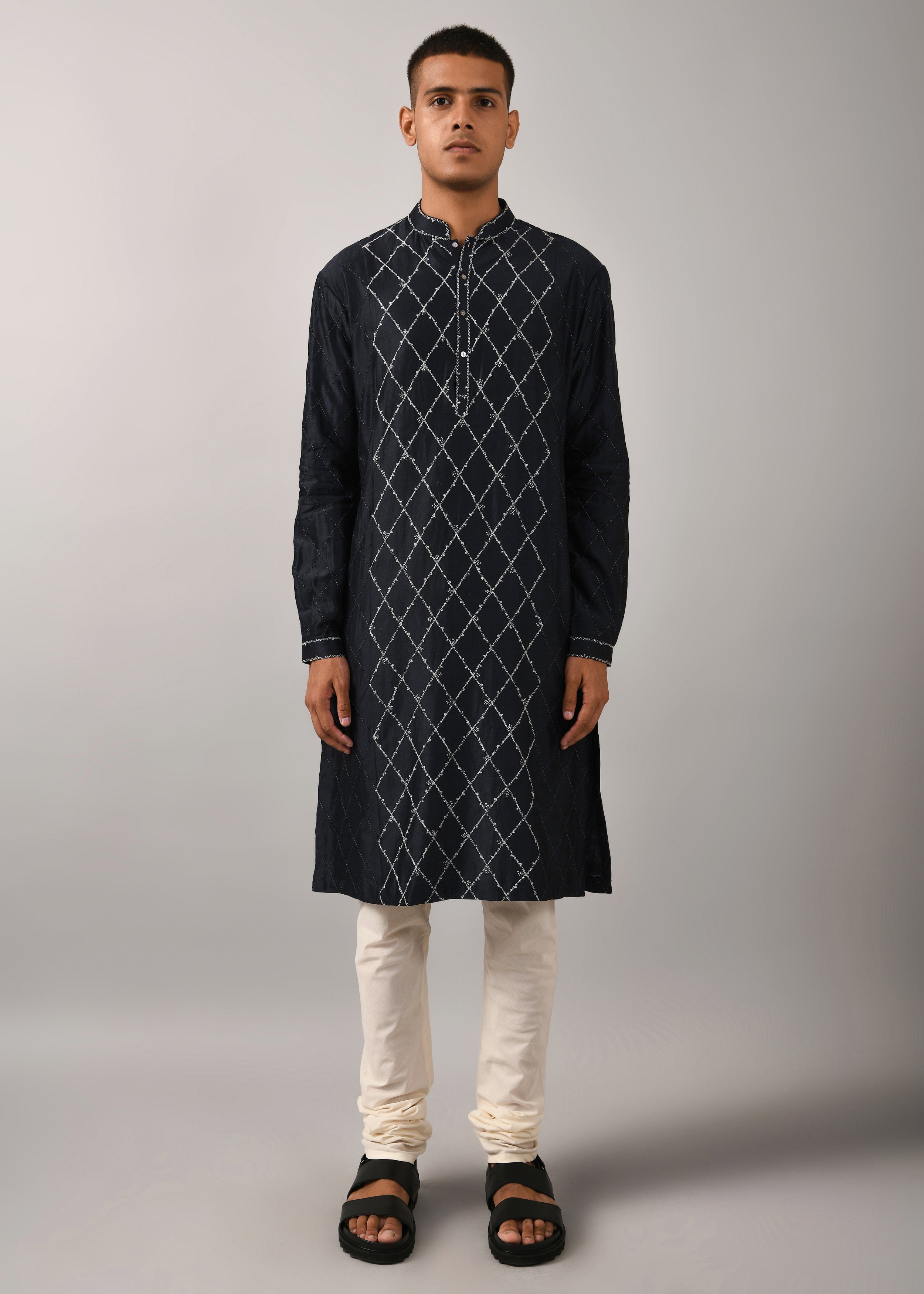 COUNTRYMADE Kurtas Diamond Embroidered Kurta Set kurta bleu marine chanderi