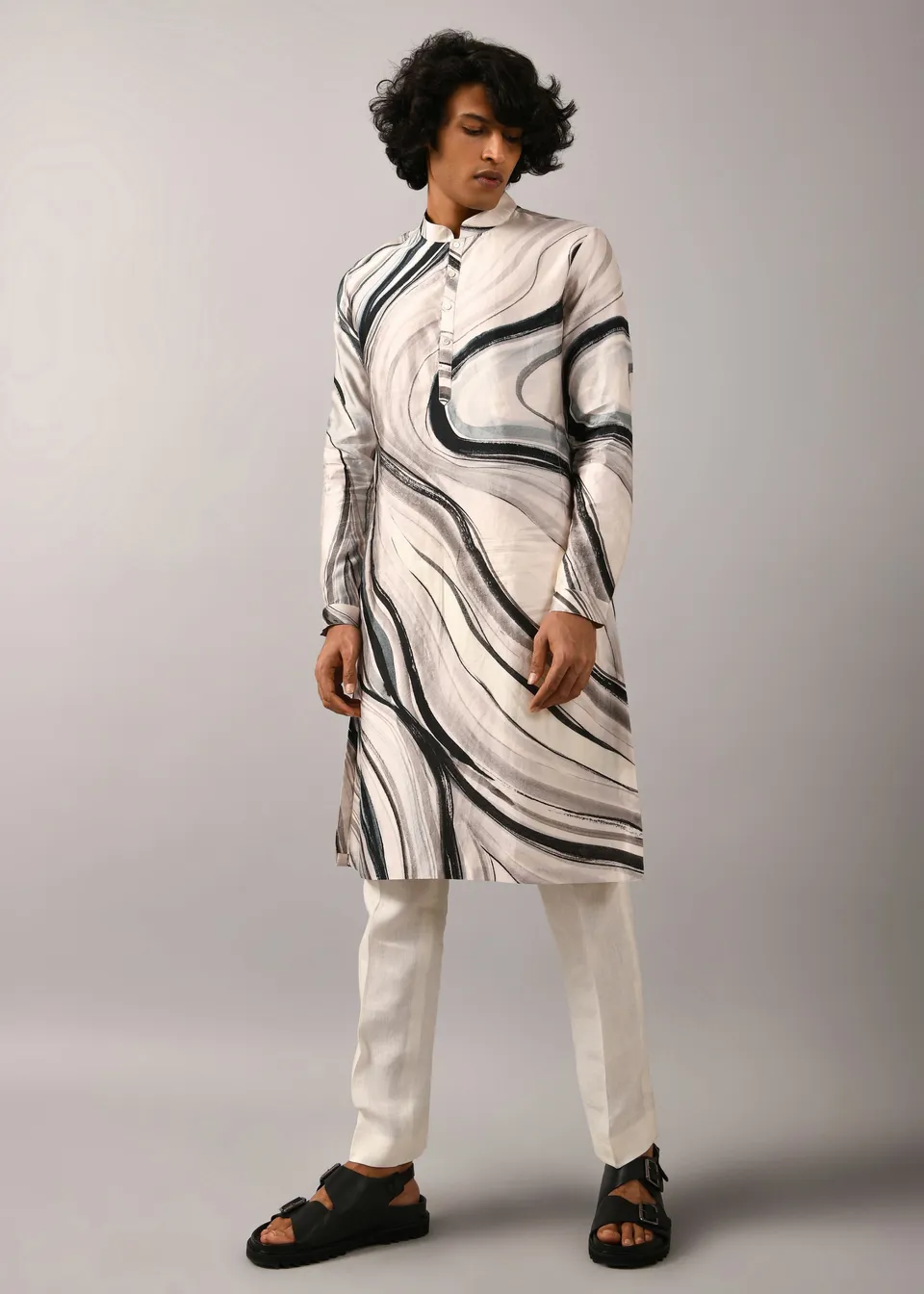 COUNTRYMADE Kurtas Airborne Strokes Kurta kurta en soie imprimé