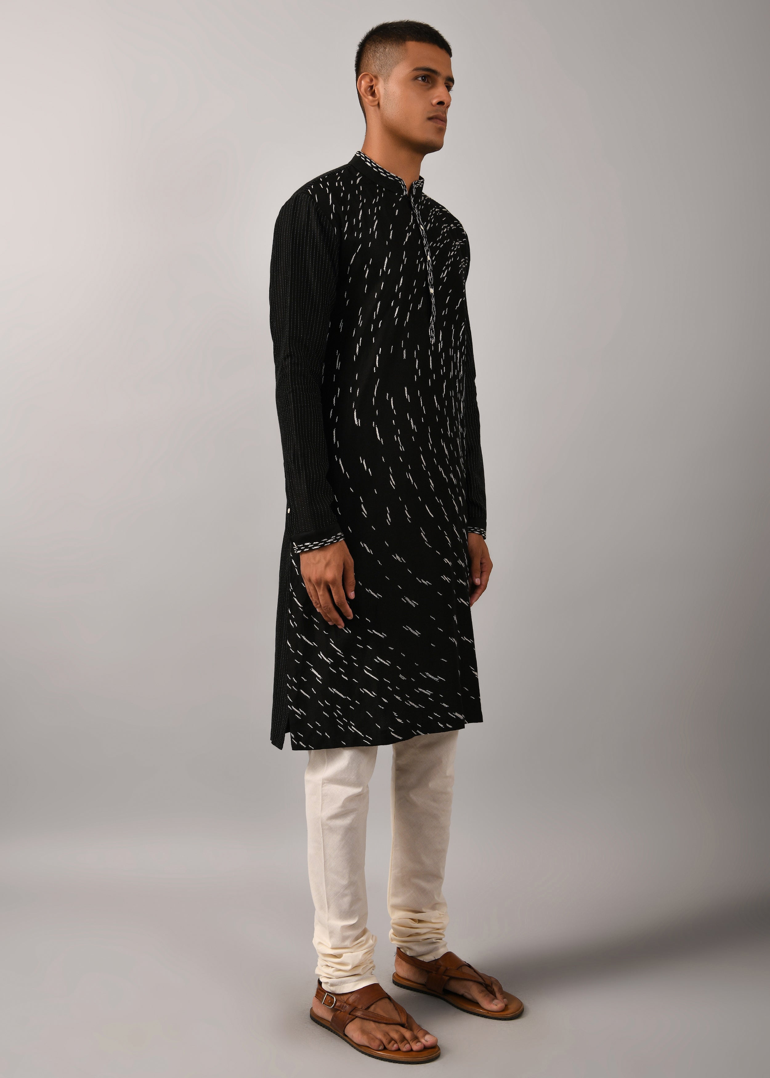 COUNTRYMADE Kurtas Shooting Star Embroidered Kurta Set ensemble noir 2 pièces