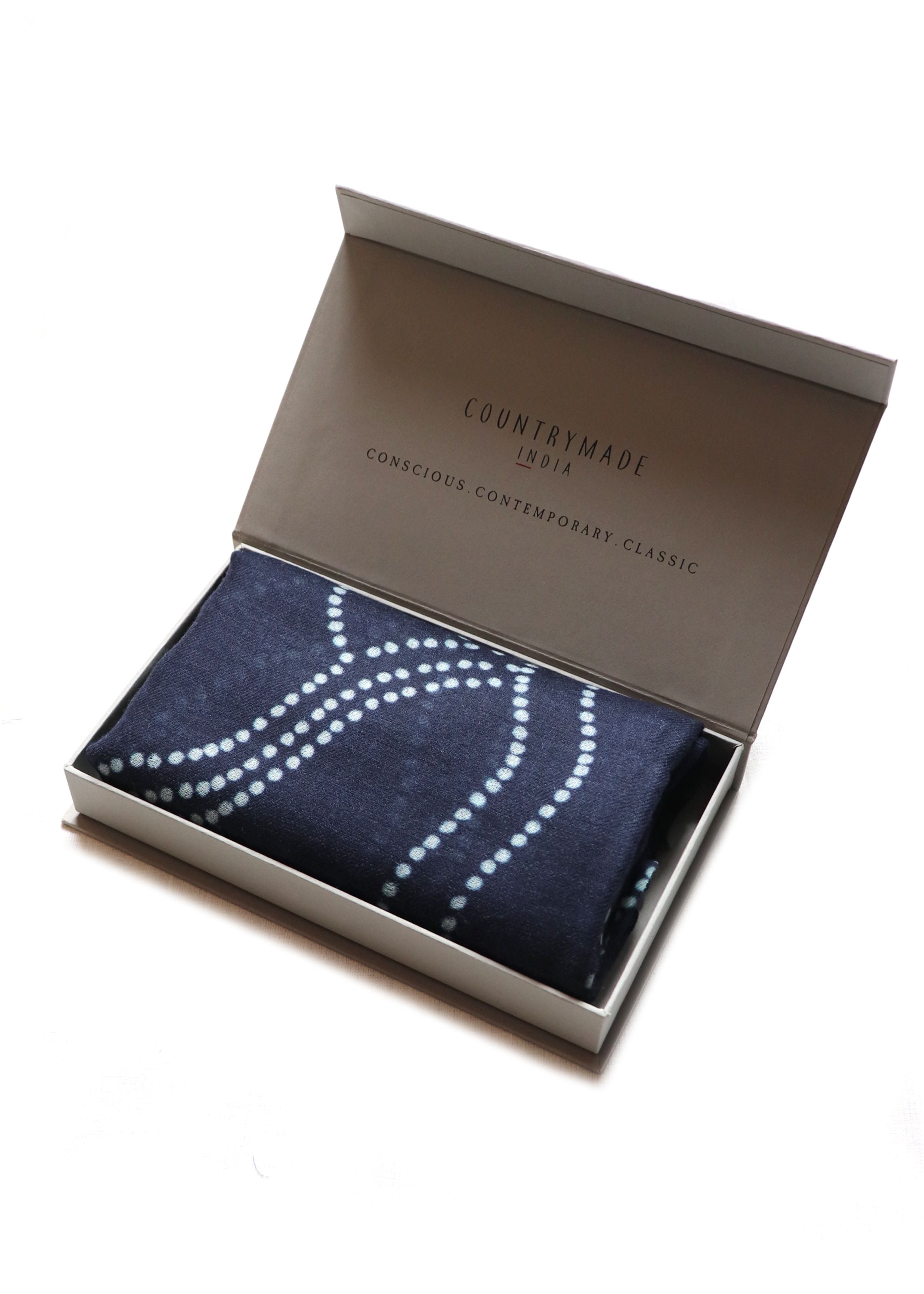 COUNTRYMADE Accessories Constellation Print Scarf écharpe marine 70 x 200 cm cachemire