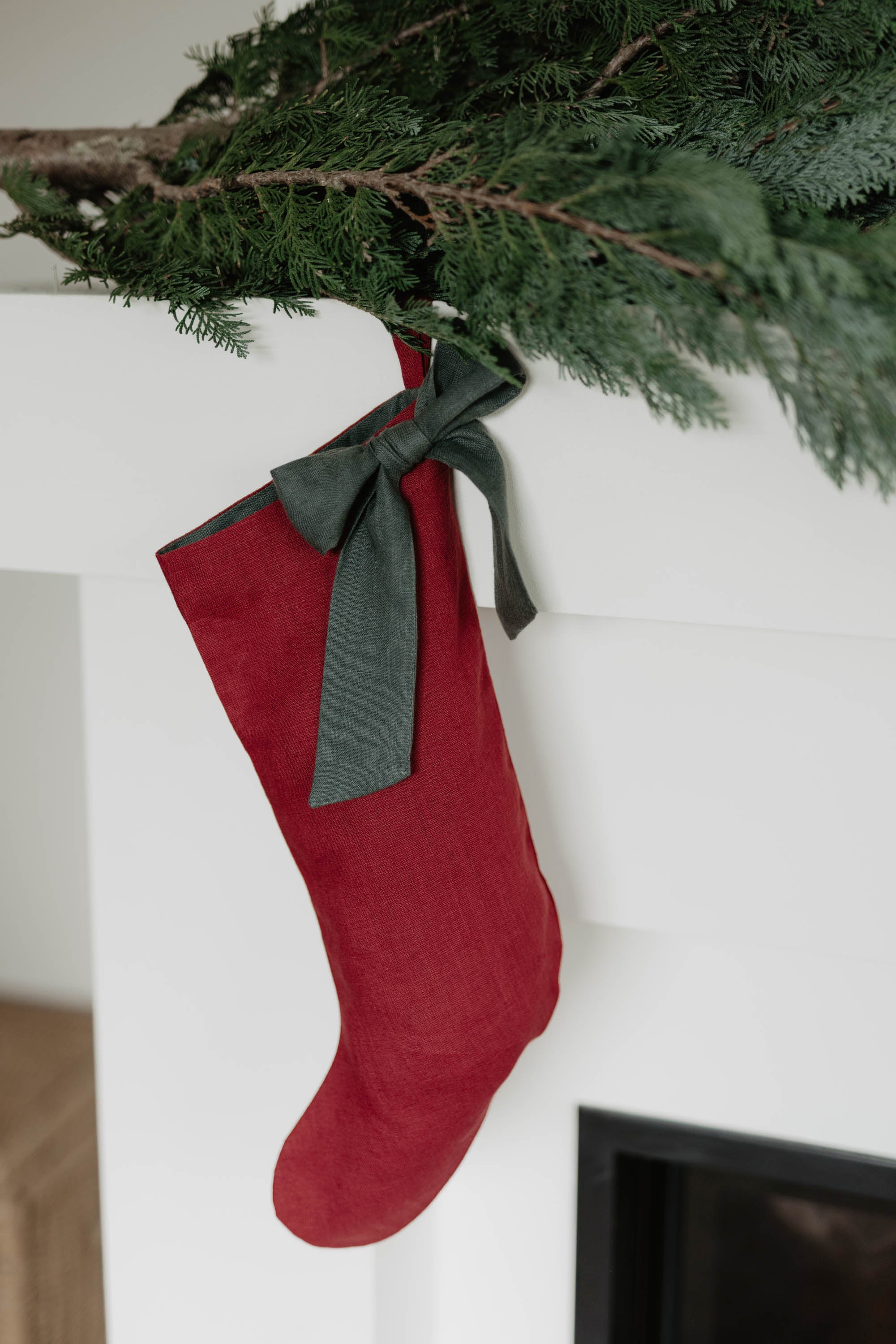 Laumė linen Christmas Linen chaussette de Noël avec nœud vert forêt
