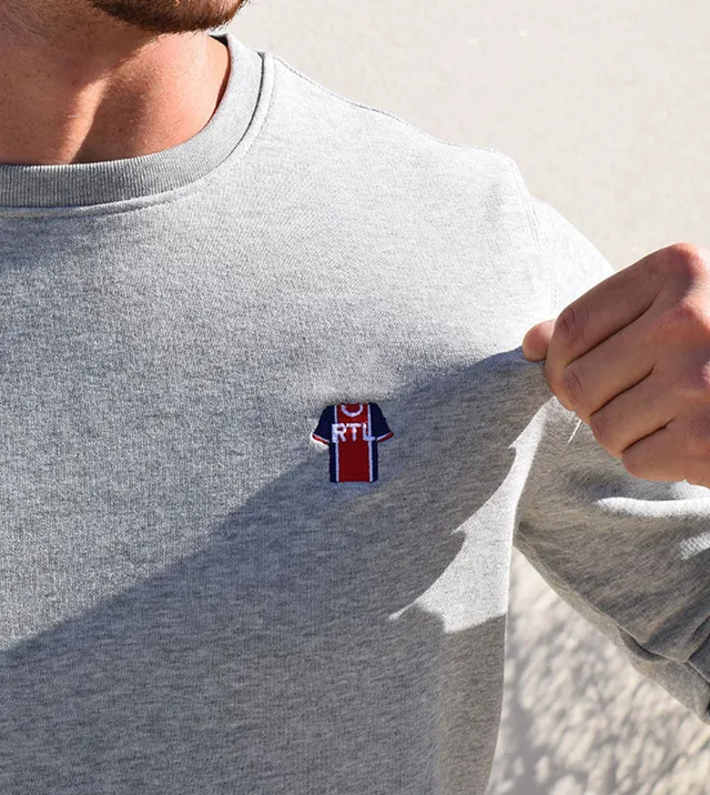 Juste Un T-shirt Sweats Brodés PSG sweat brodé gris chiné