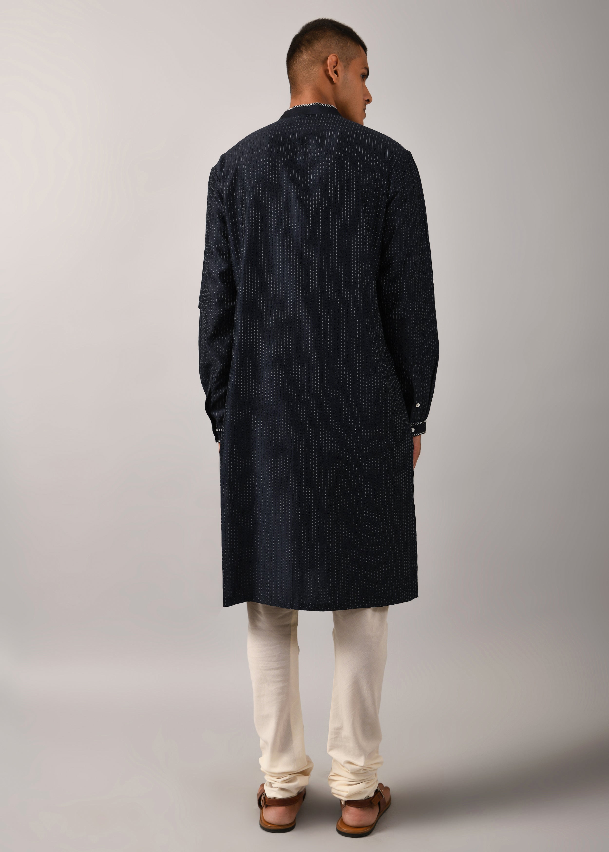 COUNTRYMADE Kurtas Contrail Hand Embroidered Kurta Set ensemble chanderi bleu marine