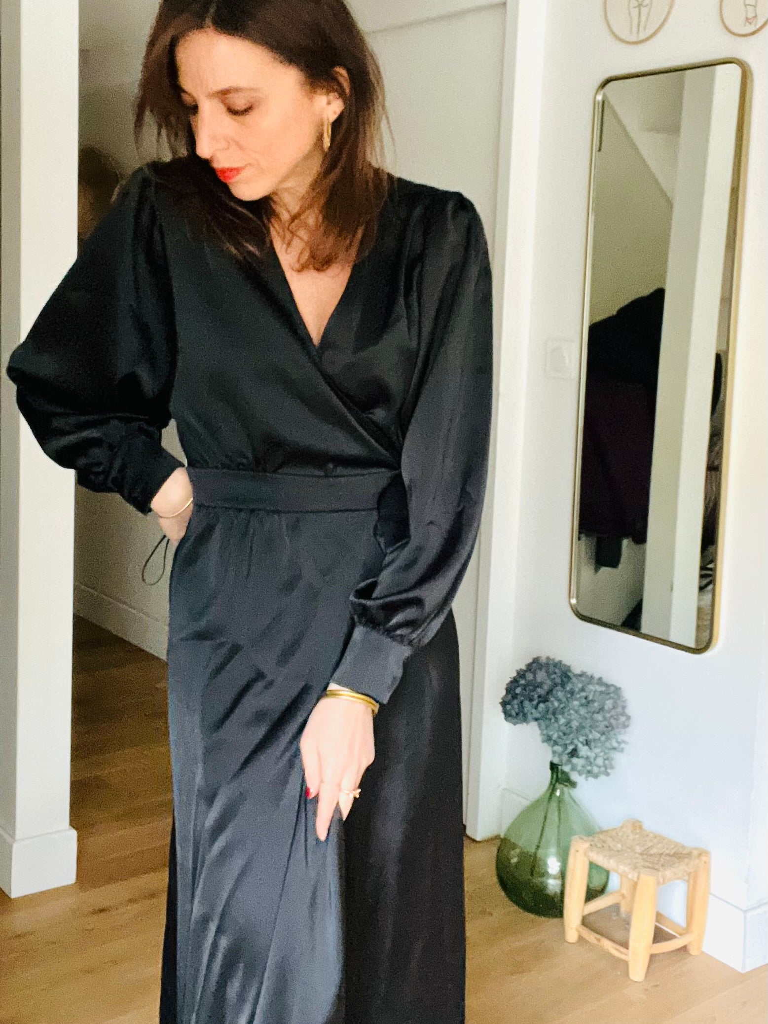 PANTRUCHE Robes Robe MINUIT noir robe longue portefeuille satinée