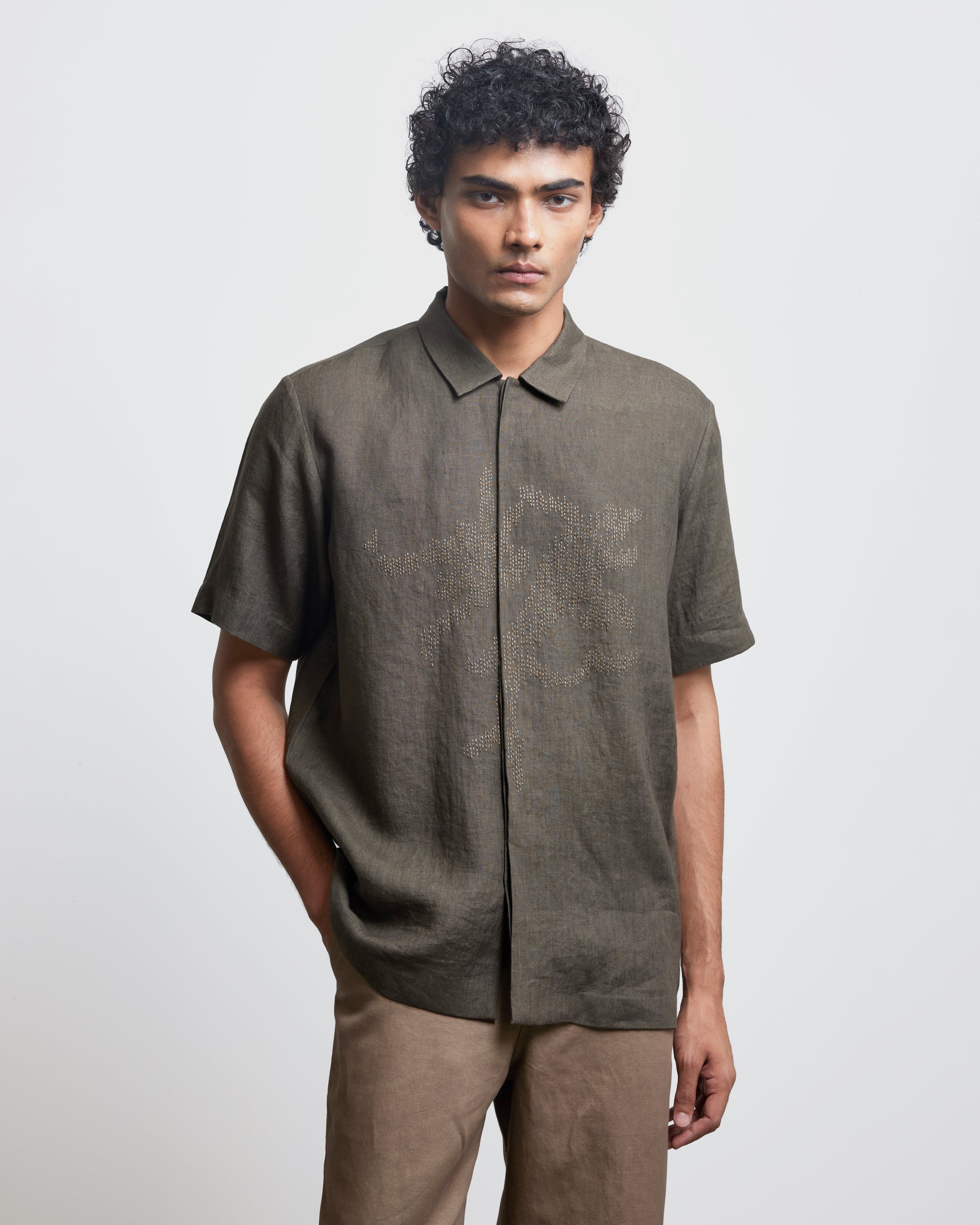 COUNTRYMADE Shirts CAMOUFLAGE EMBROIDERED SHIRT chemise lin camouflage