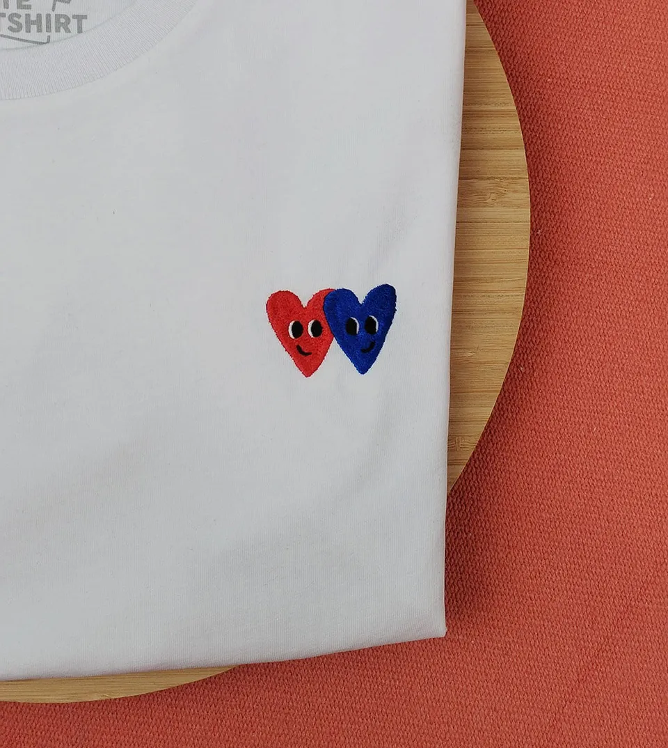 Juste Un T-shirt T-shirts Brodés Coeur Coeur t-shirt brodé