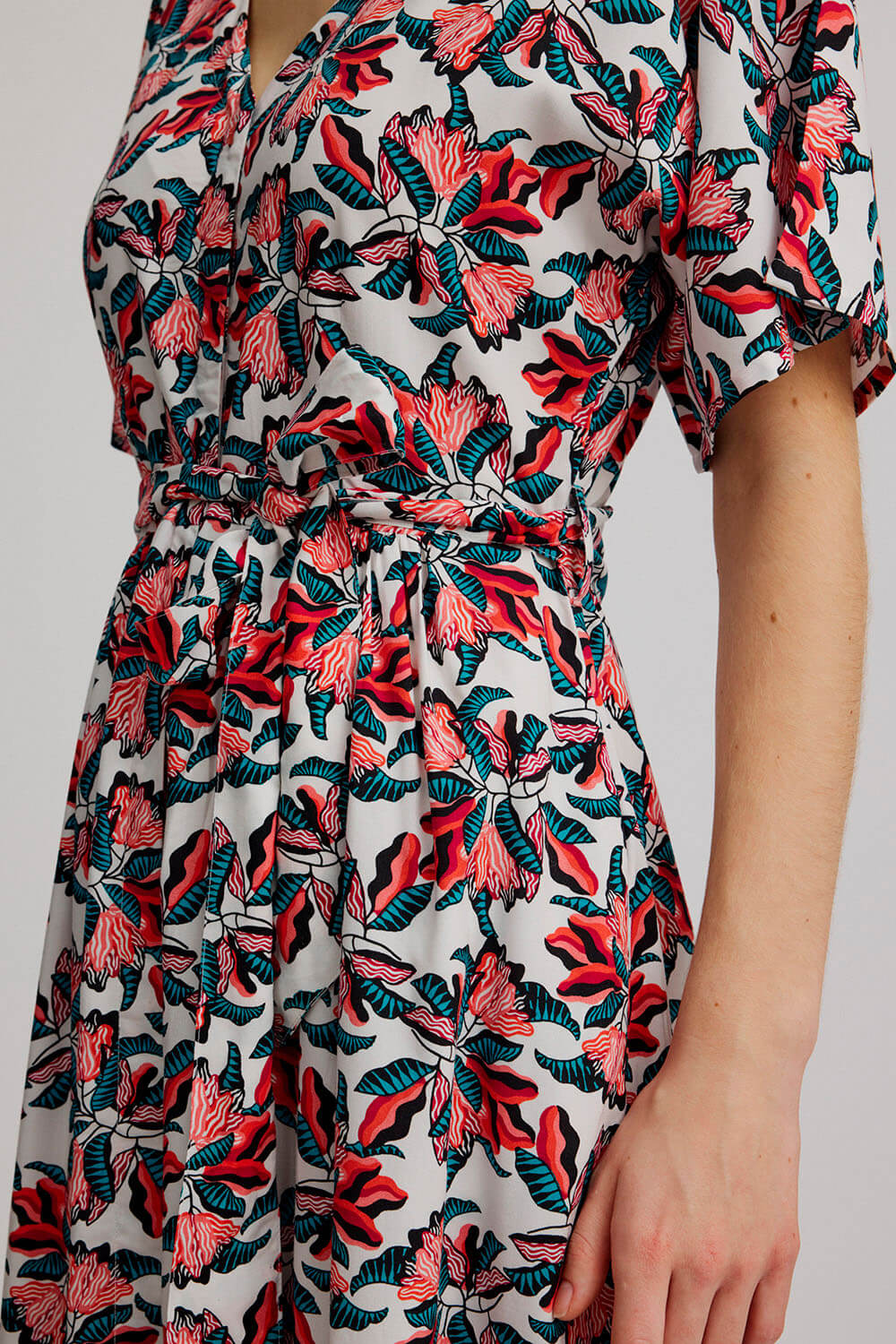 Sourire Multicolore Robes Robe longue imprimé floral Ecovero ceinturée