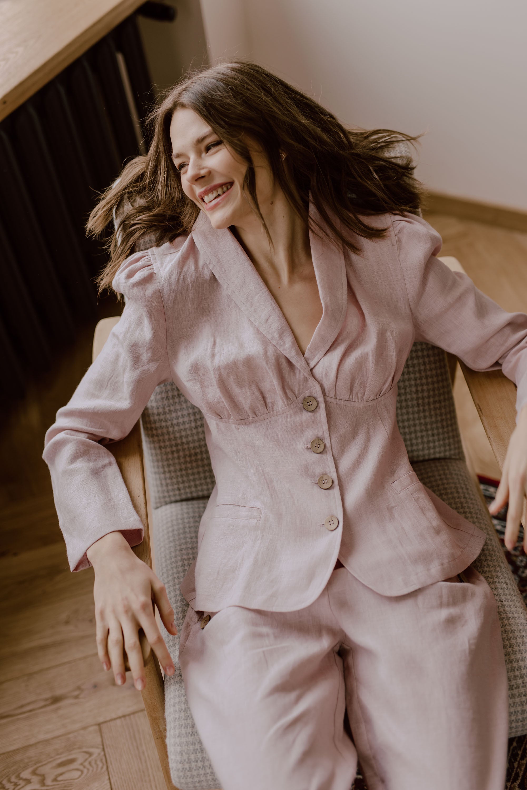 Laumė linen Linen Jackets Neringa blazer en lin vert forêt