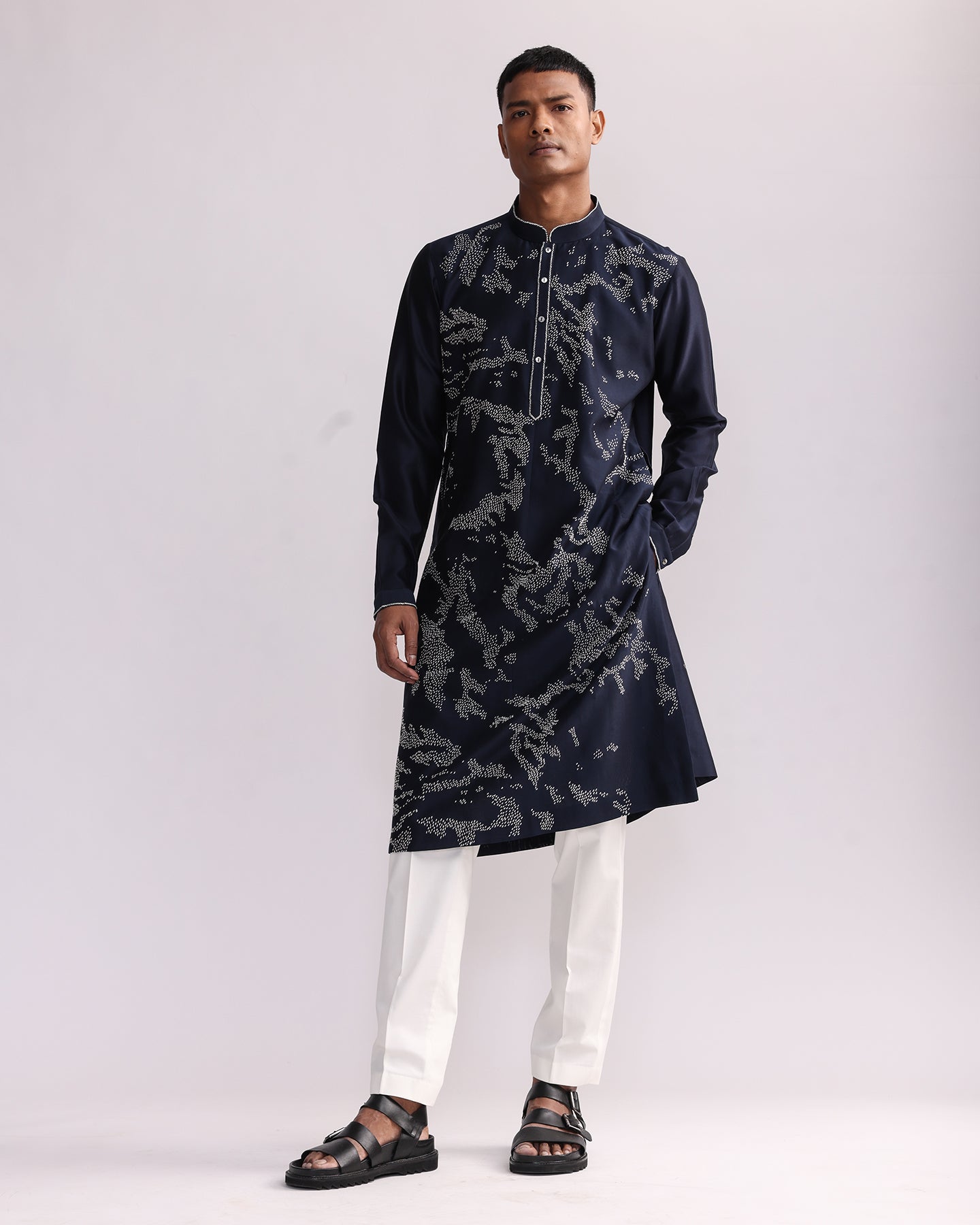 COUNTRYMADE Kurtas Shadow Camo Hand Embroidered Kurta Set ensemble kurta brodé