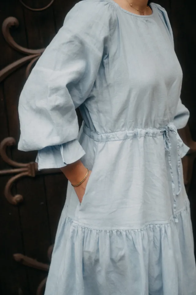 Laumė linen Linen Dresses Beatrix robe en lin midi à manches longues