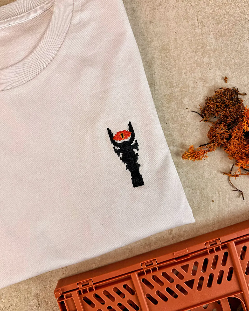 Juste Un T-shirt T-shirts Brodés Sauron t-shirt brodé coton biologique