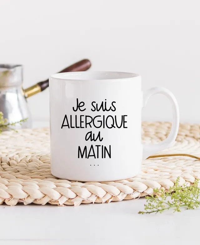 Juste Un T-shirt Mugs Allergique au matin mug anse classique