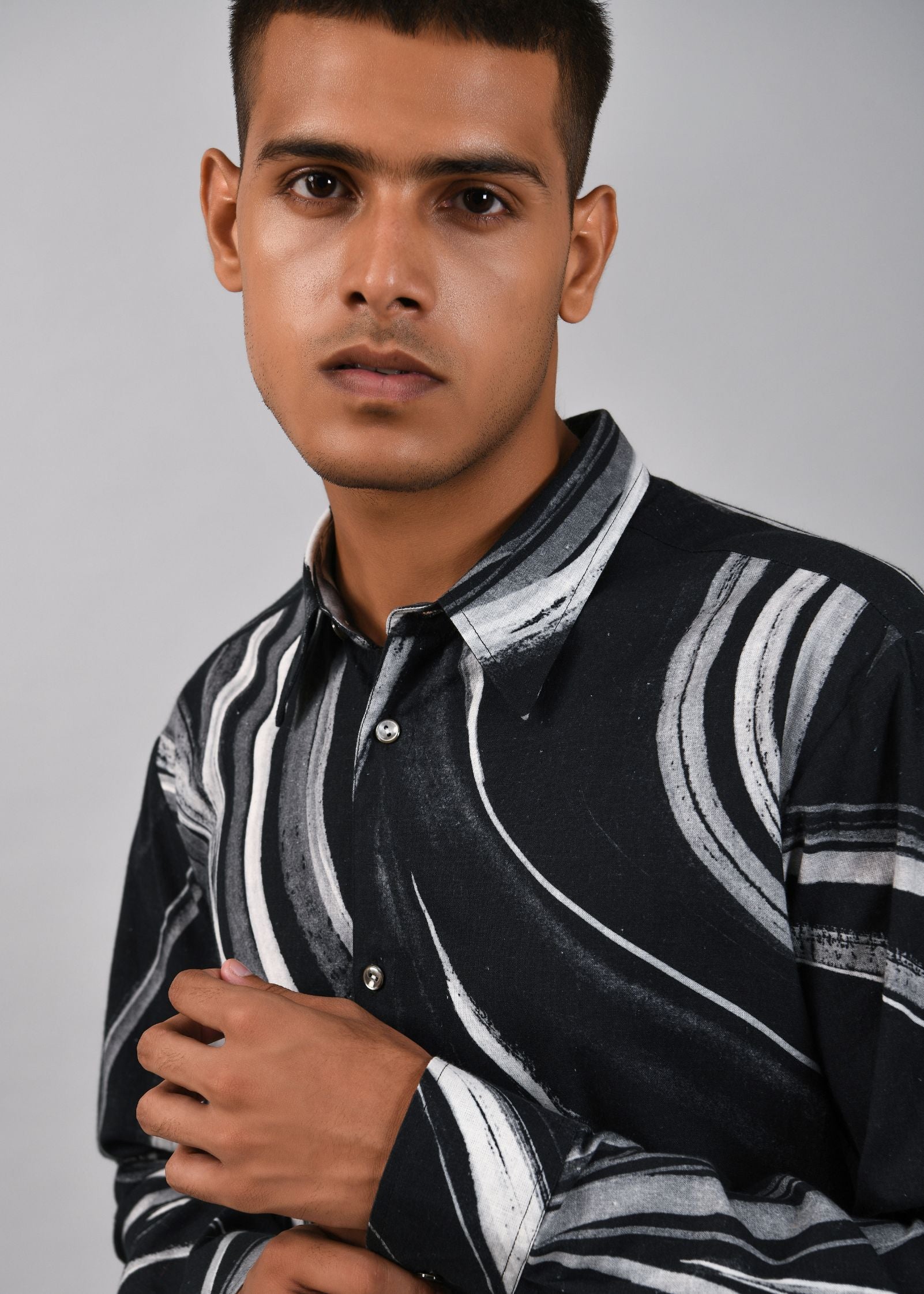 COUNTRYMADE Shirts Airborne Strokes Print Shirt chemise noire coton