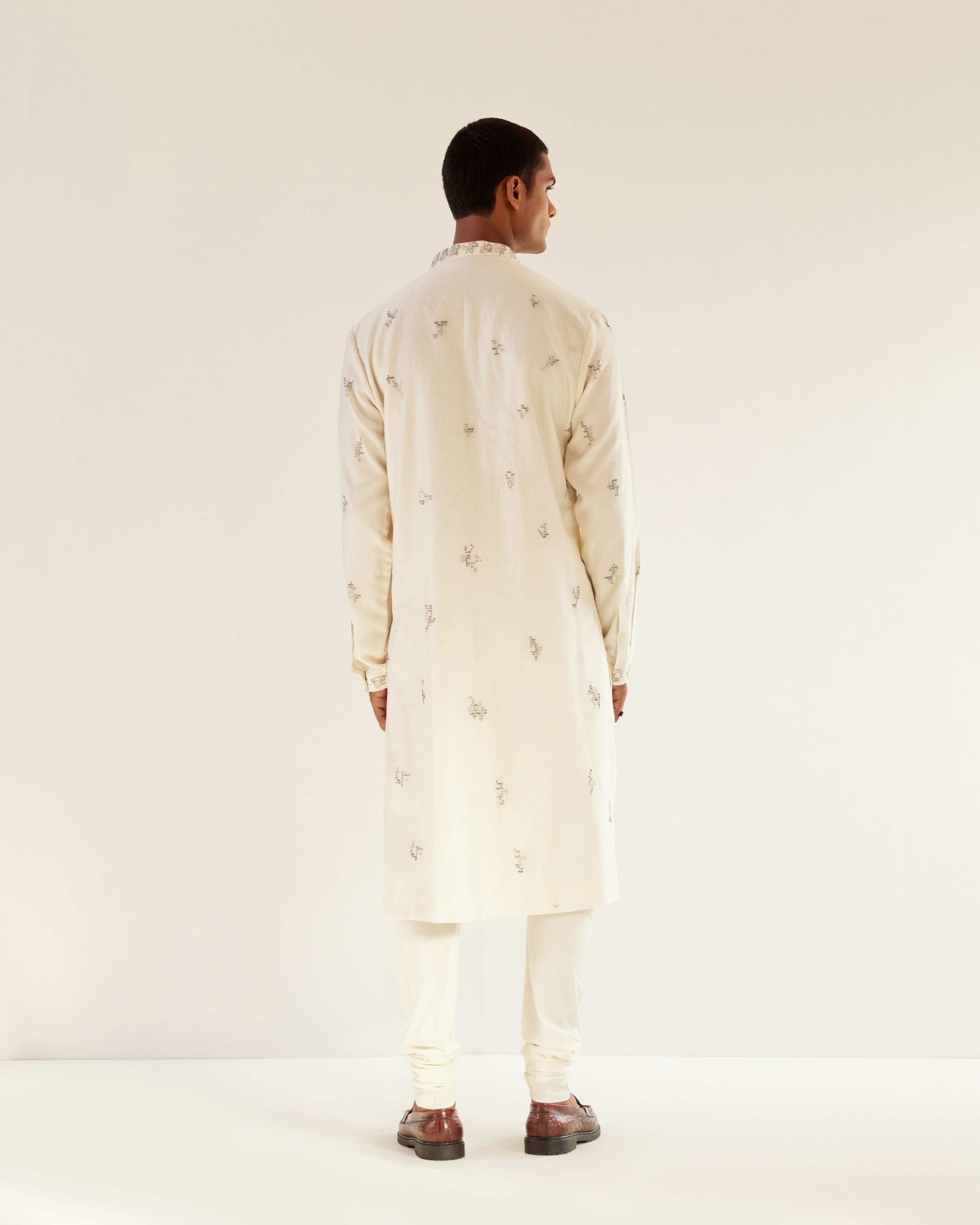 COUNTRYMADE Kurtas Camo Motif Hand Embroidered Kurta Set ivoire