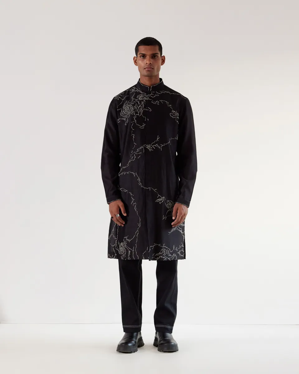 COUNTRYMADE Samsara Black Hole ensemble kurta noir brodé